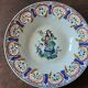 Plat rond  porcelaine  opaque de Gien