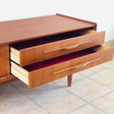 Scandinavian bass line in teak 1960