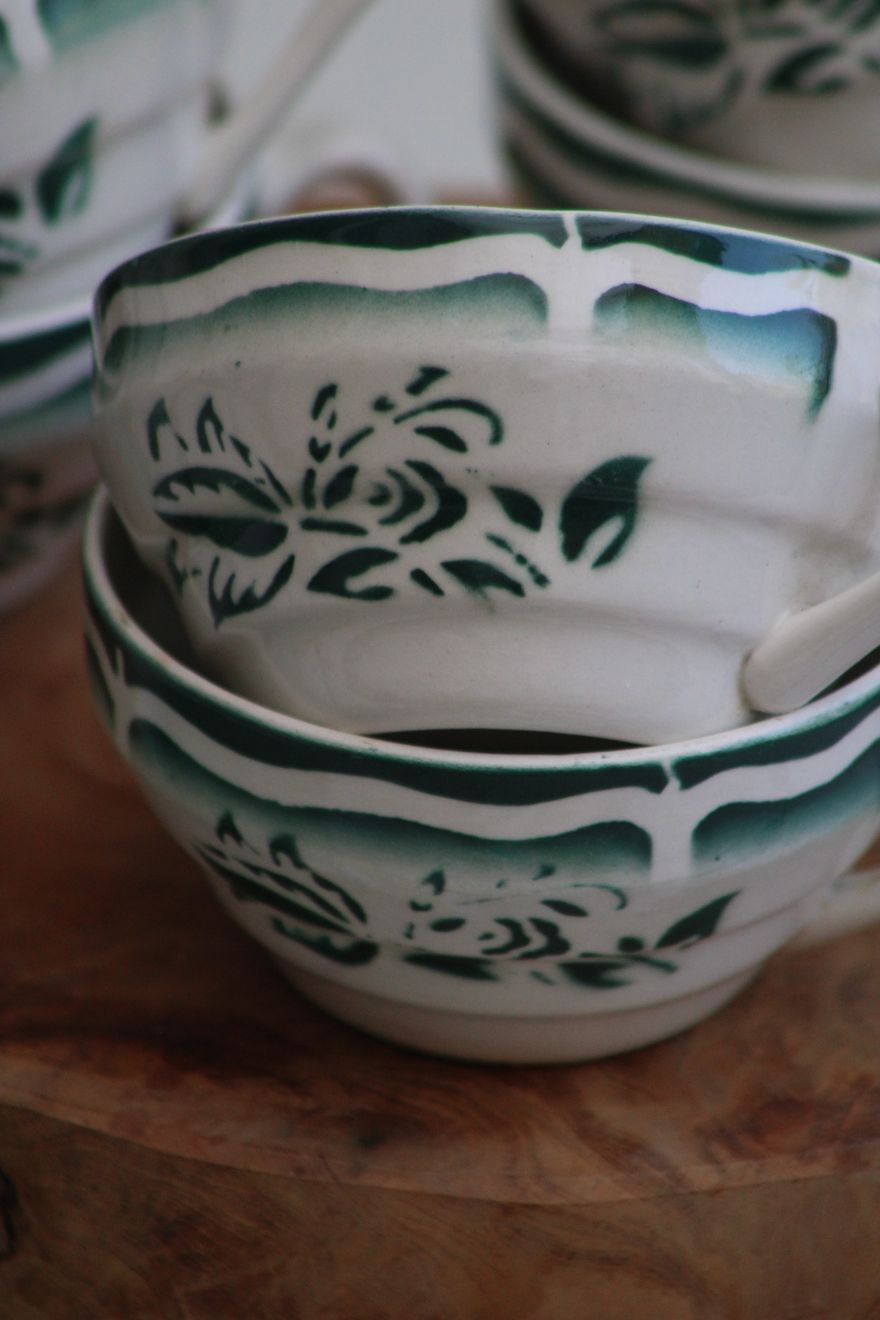 Set of 6 coffee cups