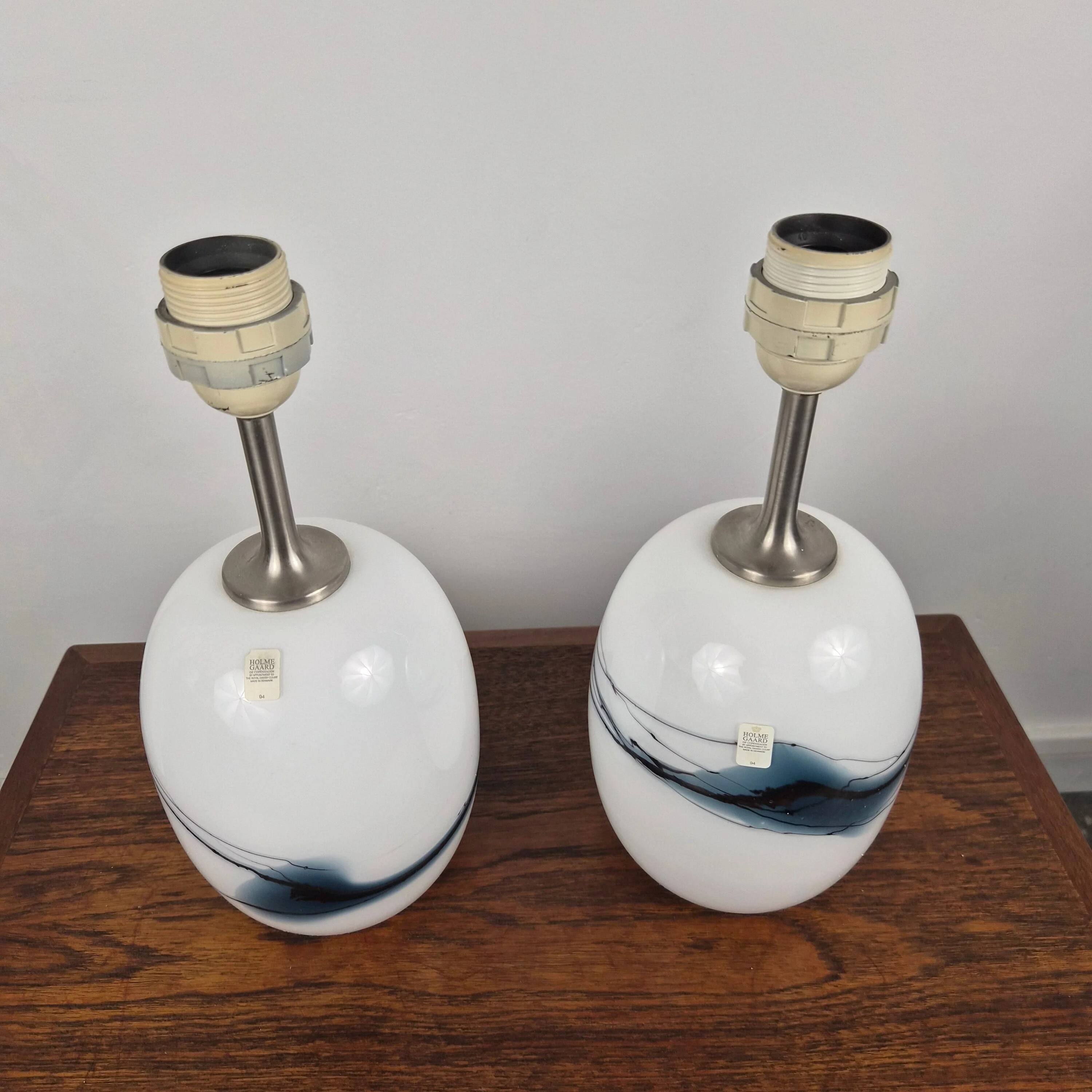 Pair of blown glass table lamps with a blue Sakura pattern by Michael Bang for Fyens Glasværk, Denmark, 1960.