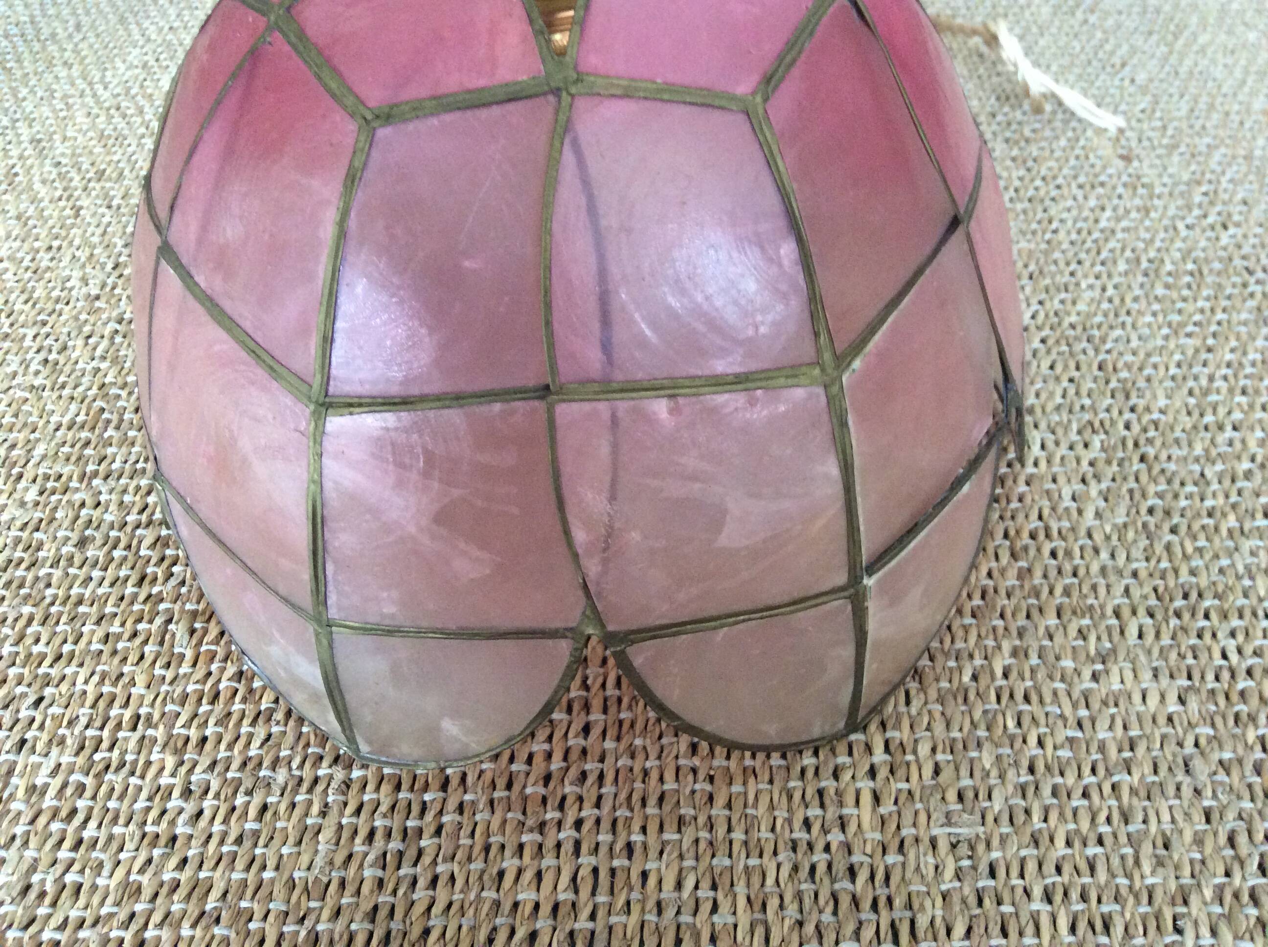 Mother-of-pearl pendant