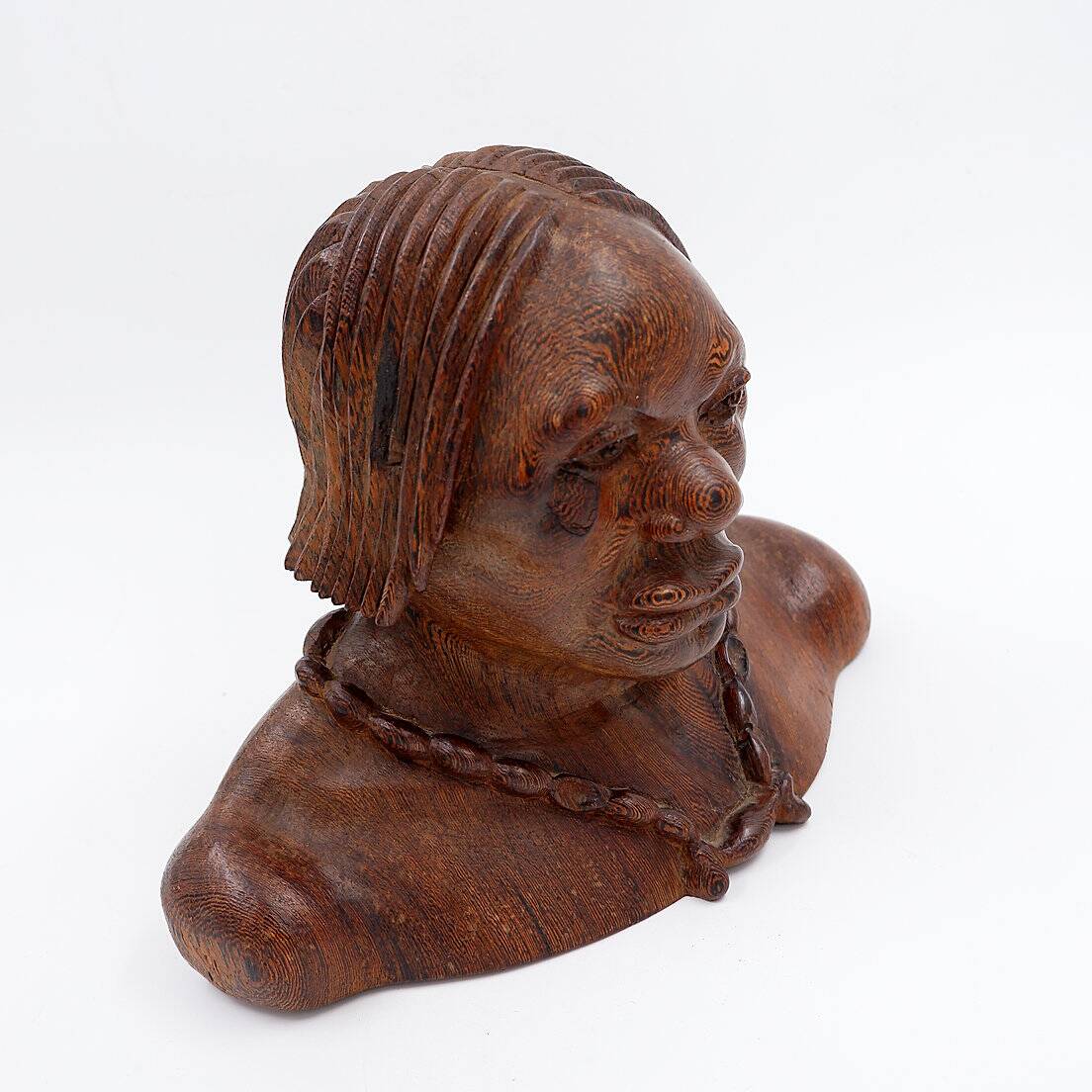 African bust of Joseph Bansimba carved in wenge - 20th century