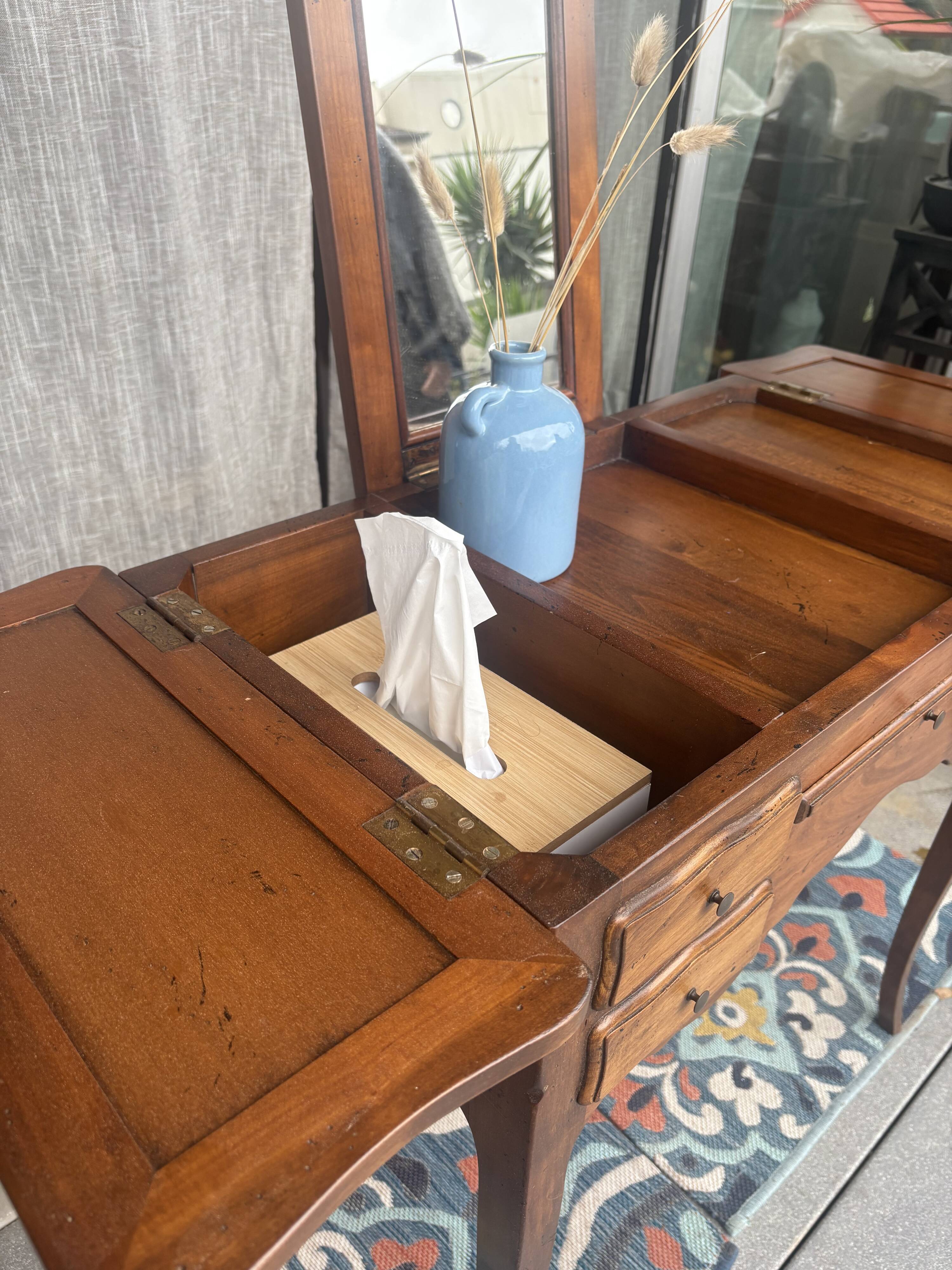 Beautiful dressing table and desk
