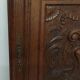 Paire d'anciennes portes en bois chêne sculpté