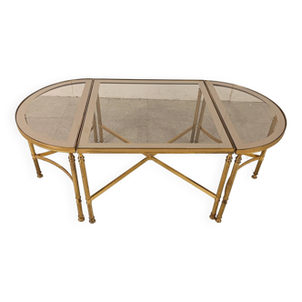 Table basse néoclassique en métal doré à la manière de la Maison Jansen, années 1960