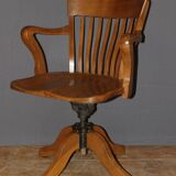 Rotating oak office chair circa 1930