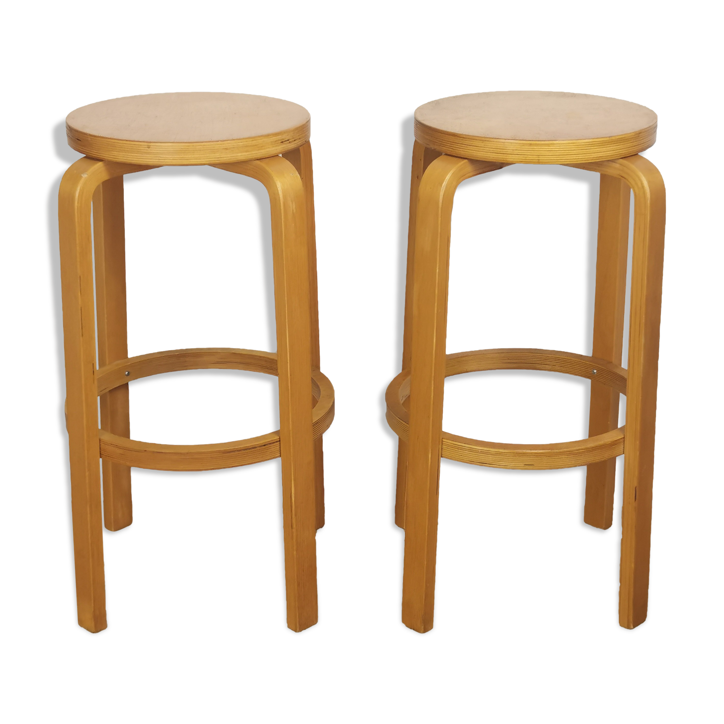 Laminated wooden stools