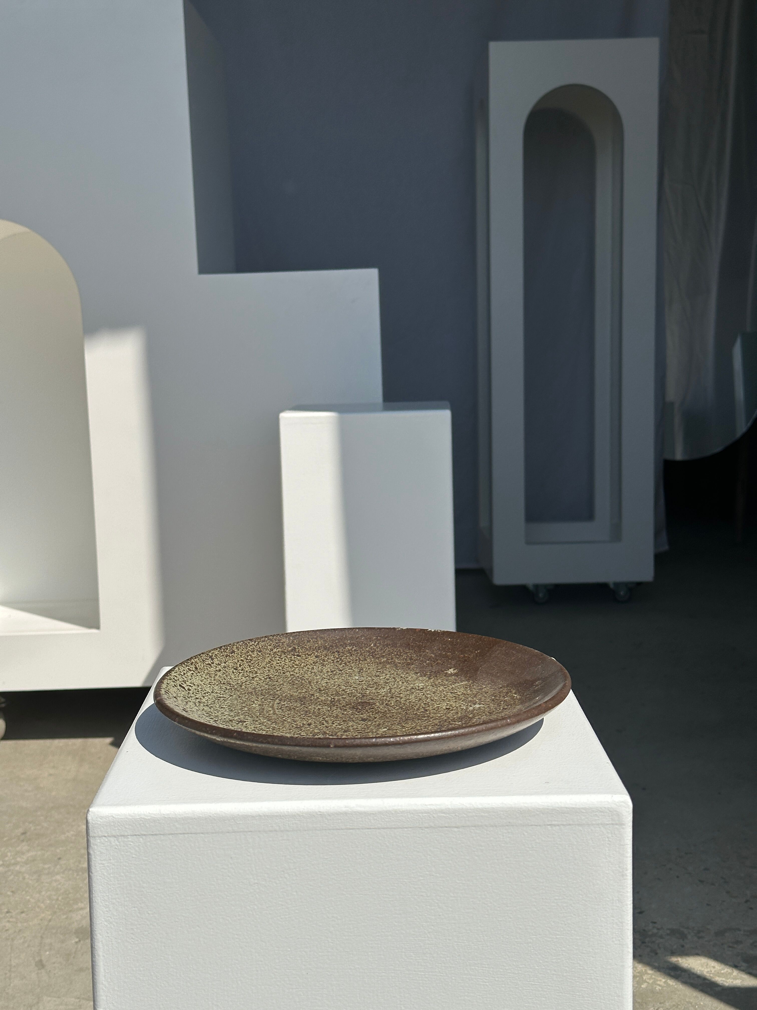 Indonesian green ceramic dish D:26.5