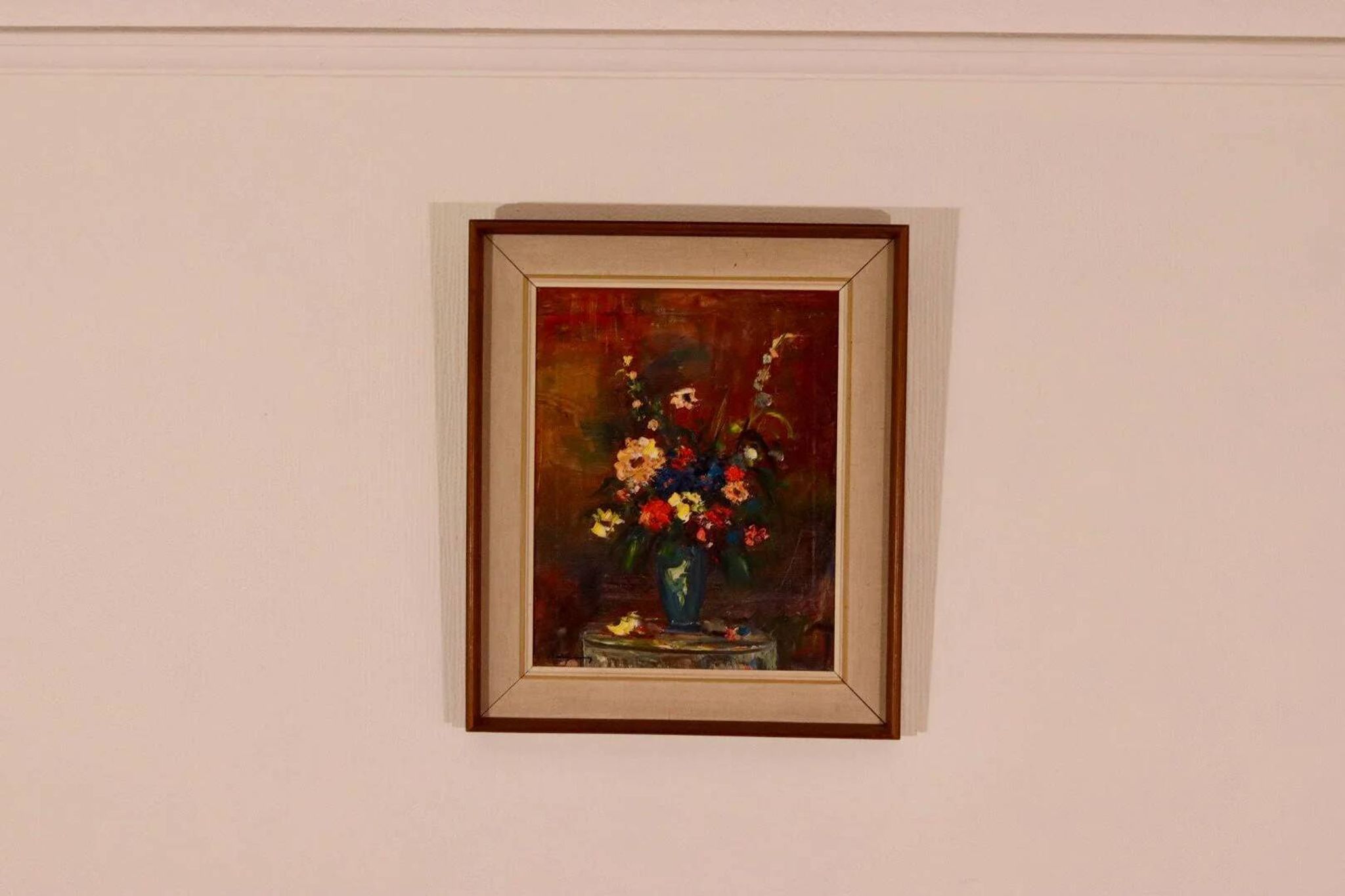 Original Oil on Canvas – “Still Life Vase” – Framed 45 × 54 cm