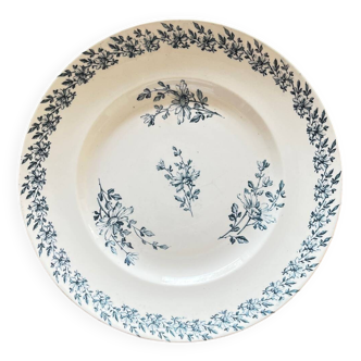 Old iron earth dish
