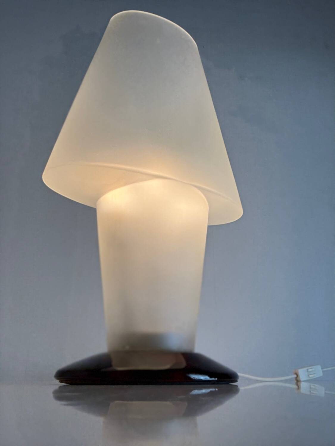 Murano glass table lamp attributed to Mazzega - vintage - 1980s.
