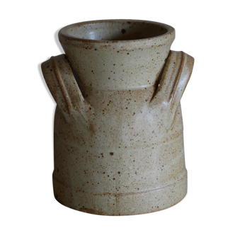 Sandstone pot