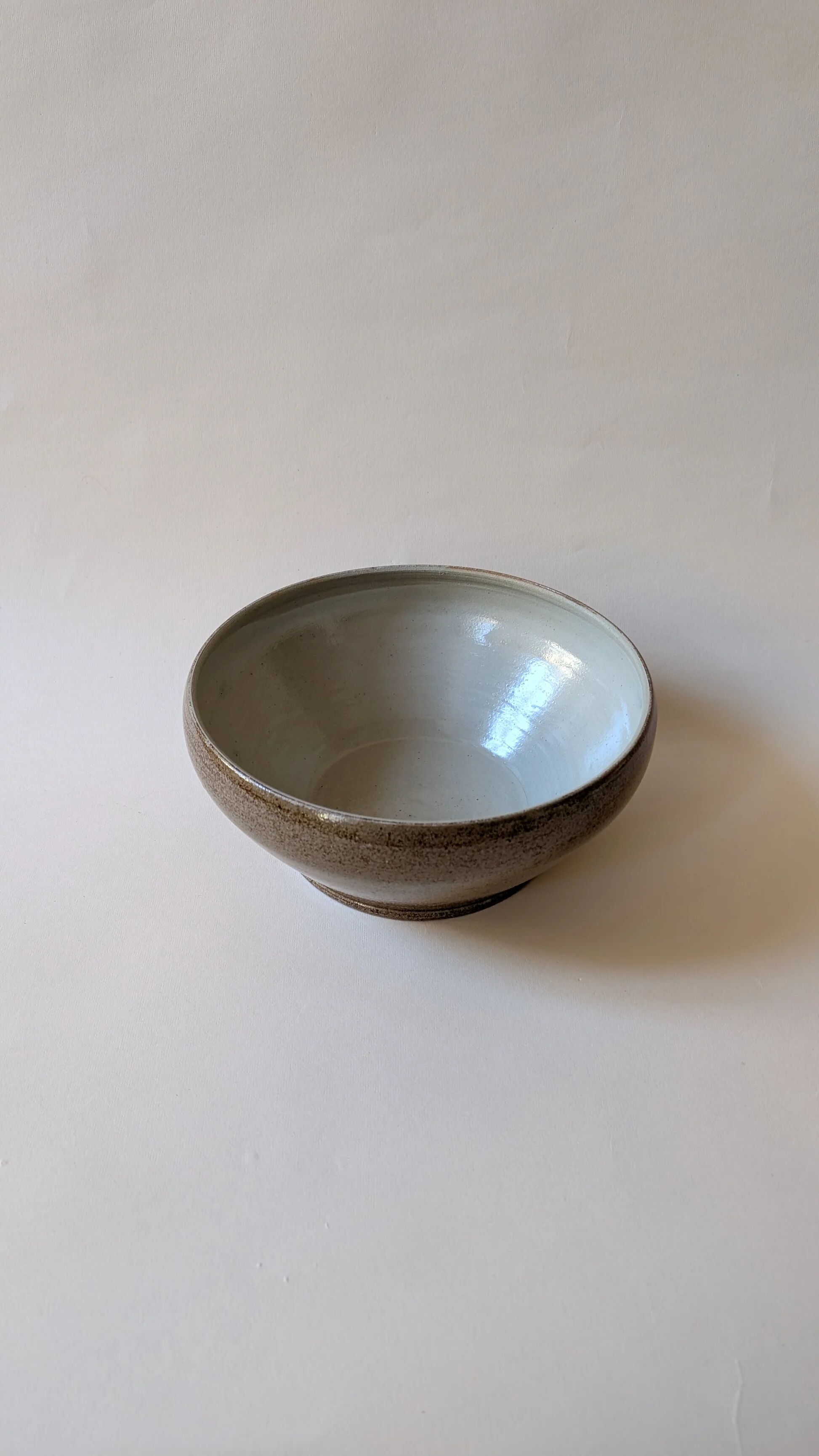 Stoneware salad bowl
