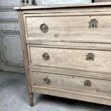 Louis XVI chest of drawers in bleached walnut circa 1800