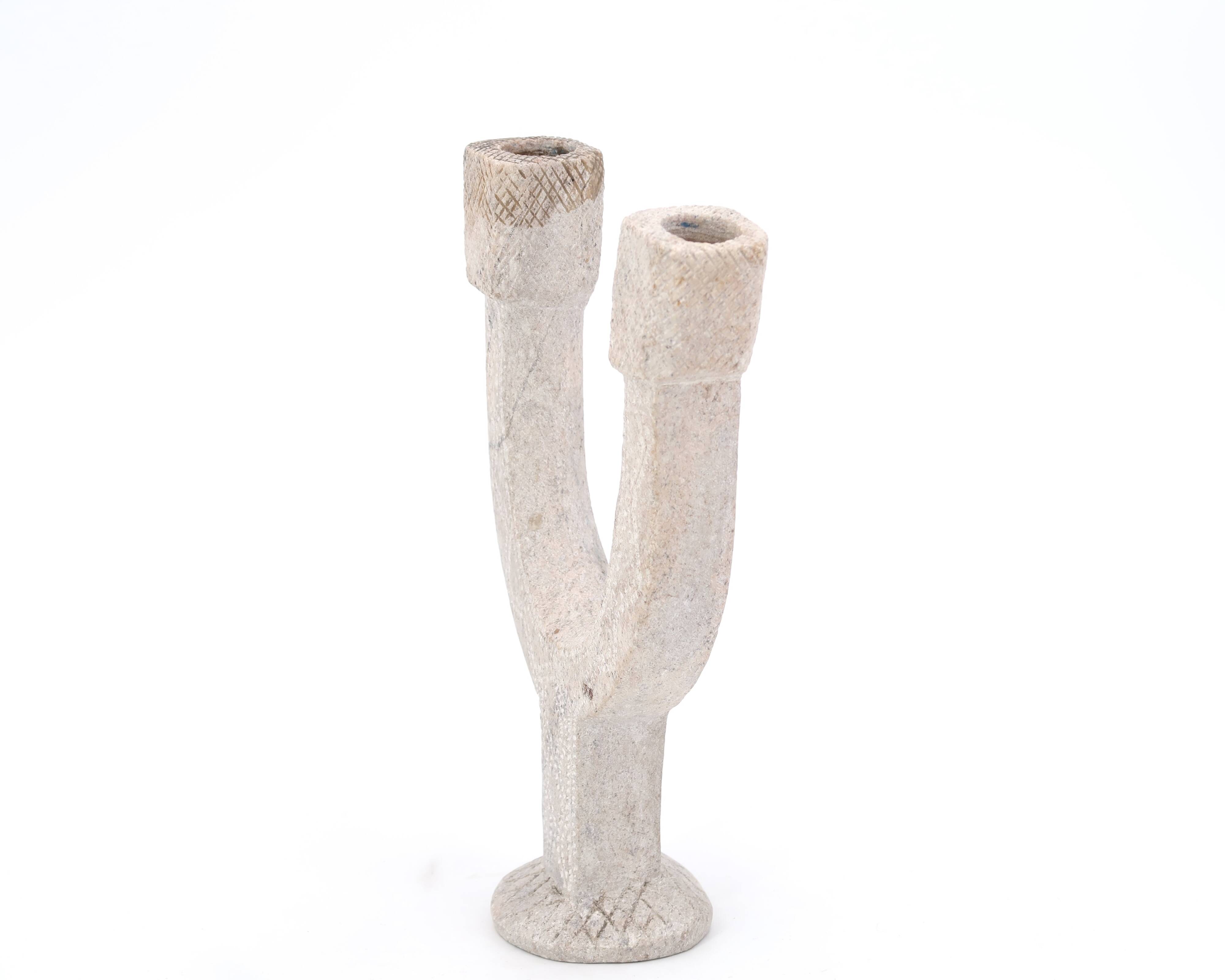 Bougeoir Marocain en pierre sculptée, années 70