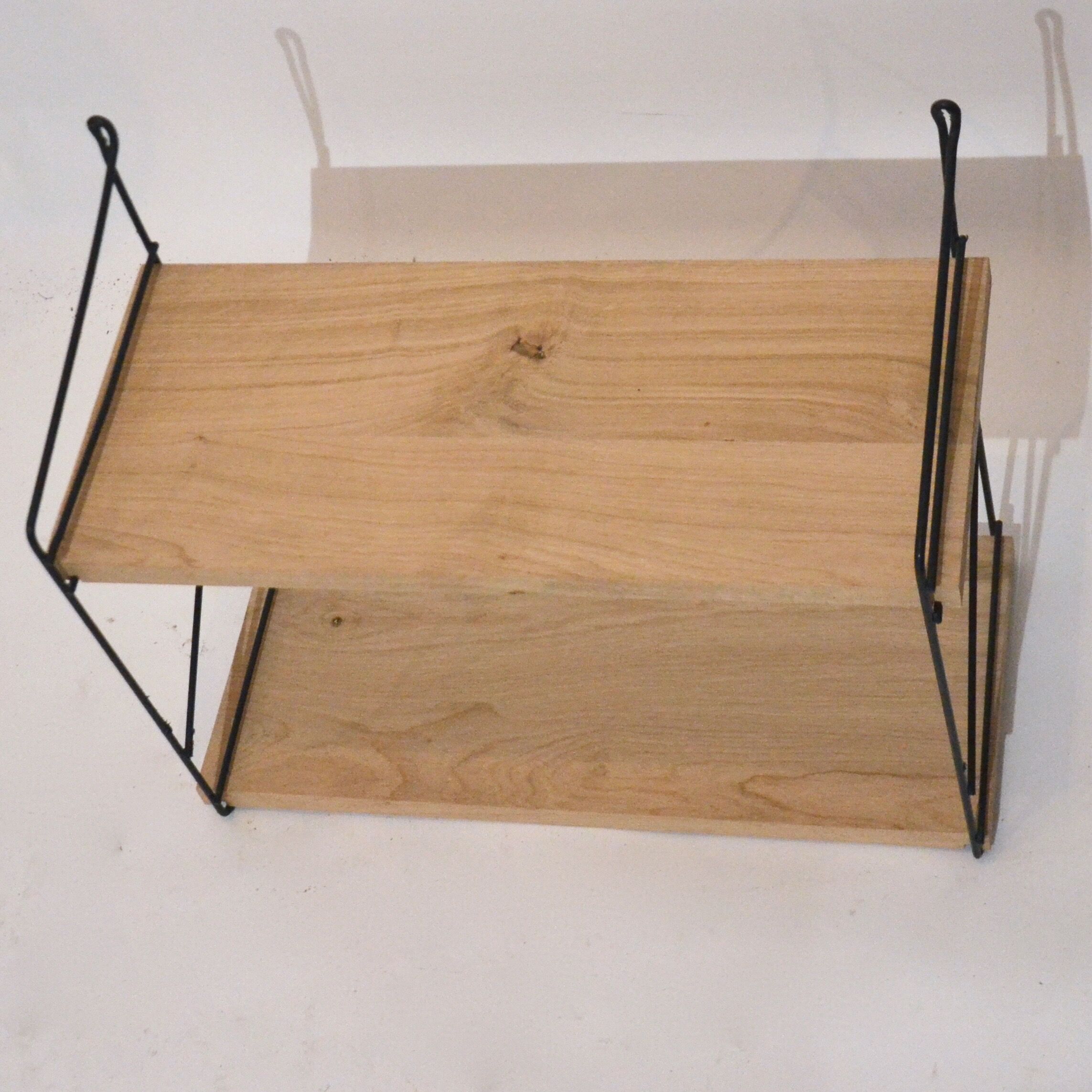 Wall shelf in oak 60s