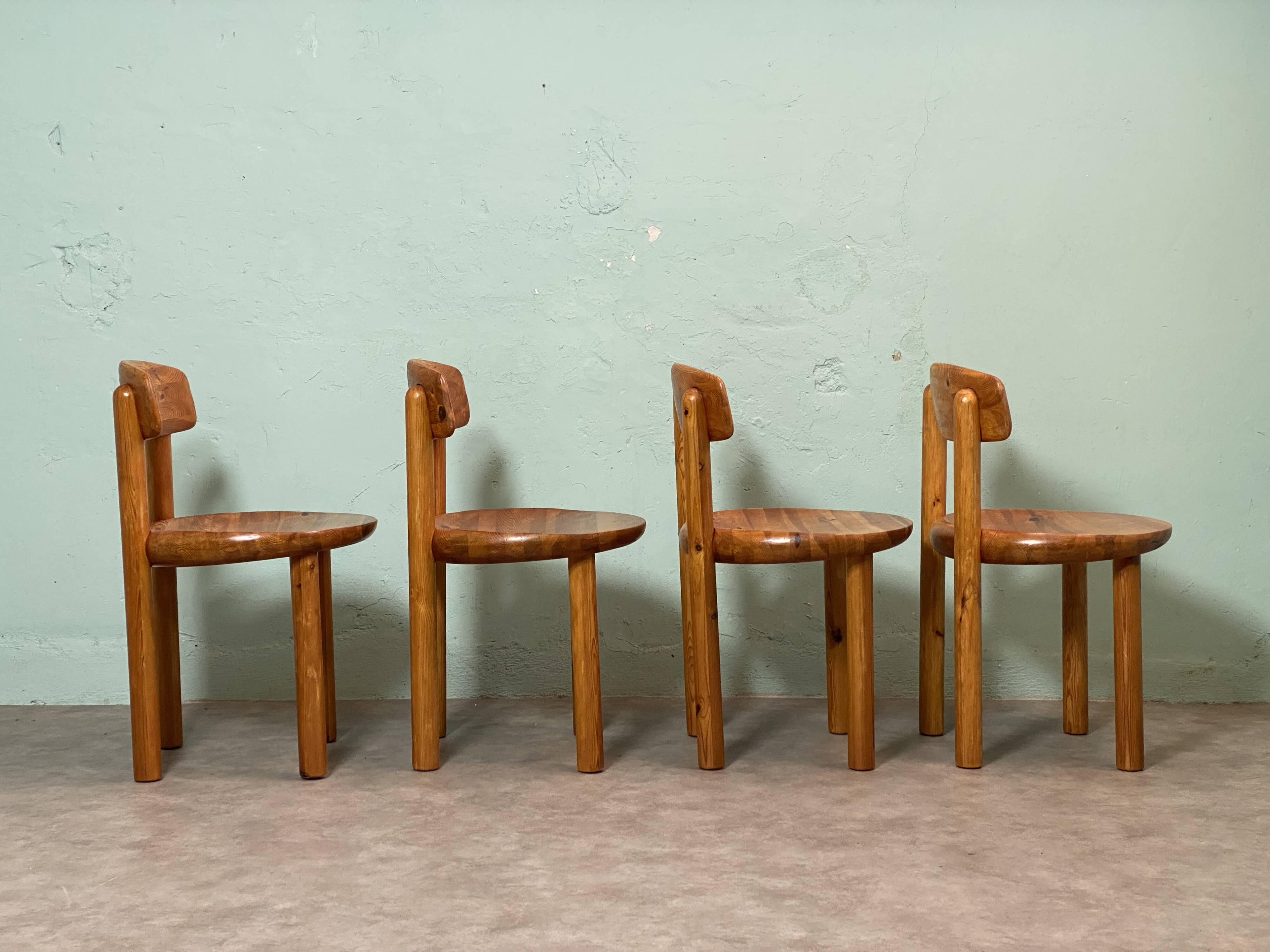 Table et chaises de Rainer Daumiller design scandinave des années 70