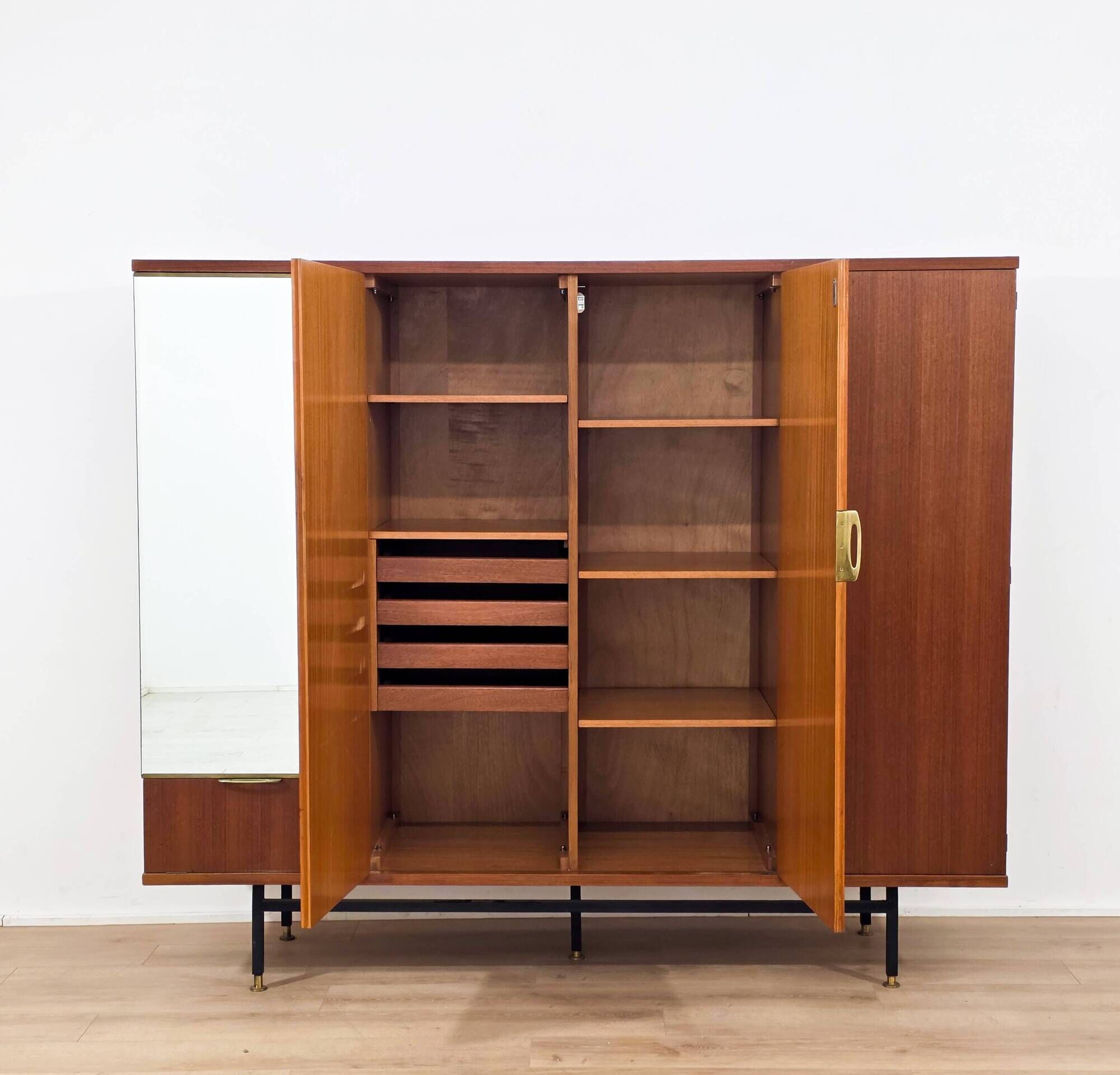Dressing wardrobe Joseph-André Motte — French design from the 1950s
