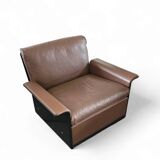2 xBlack Shell & brown Leather 620 Chair Lounge Chair by Dieter Rams