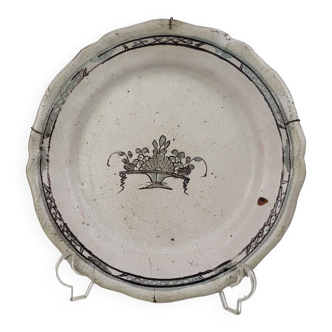 Hollow dish with black bottom 19th century Rouen