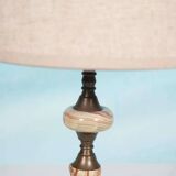 Chic hotel table lamp in onyx and brass, mid-century modern table lamp from the 70s.
