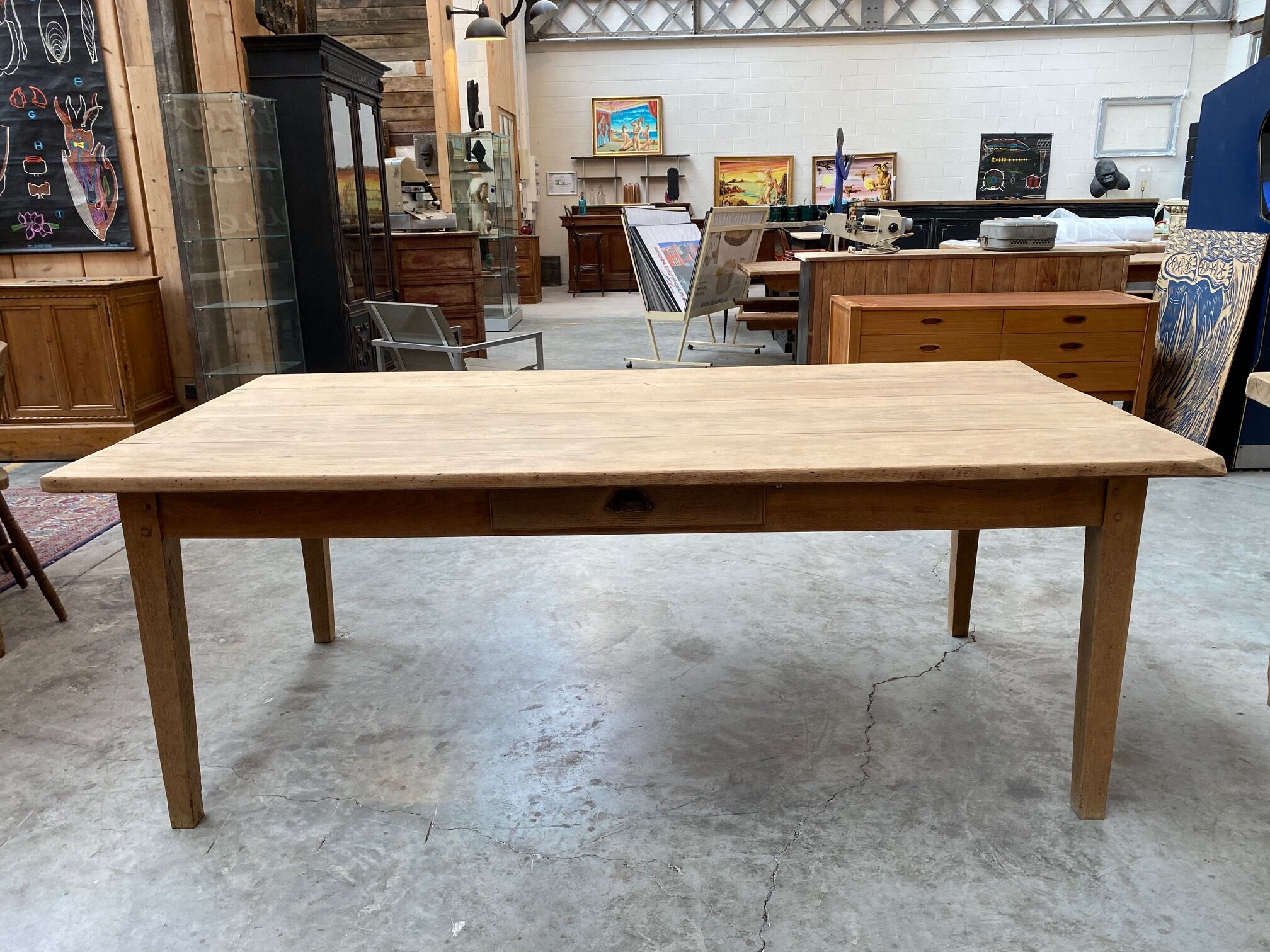 Ancient oak table feet spindles