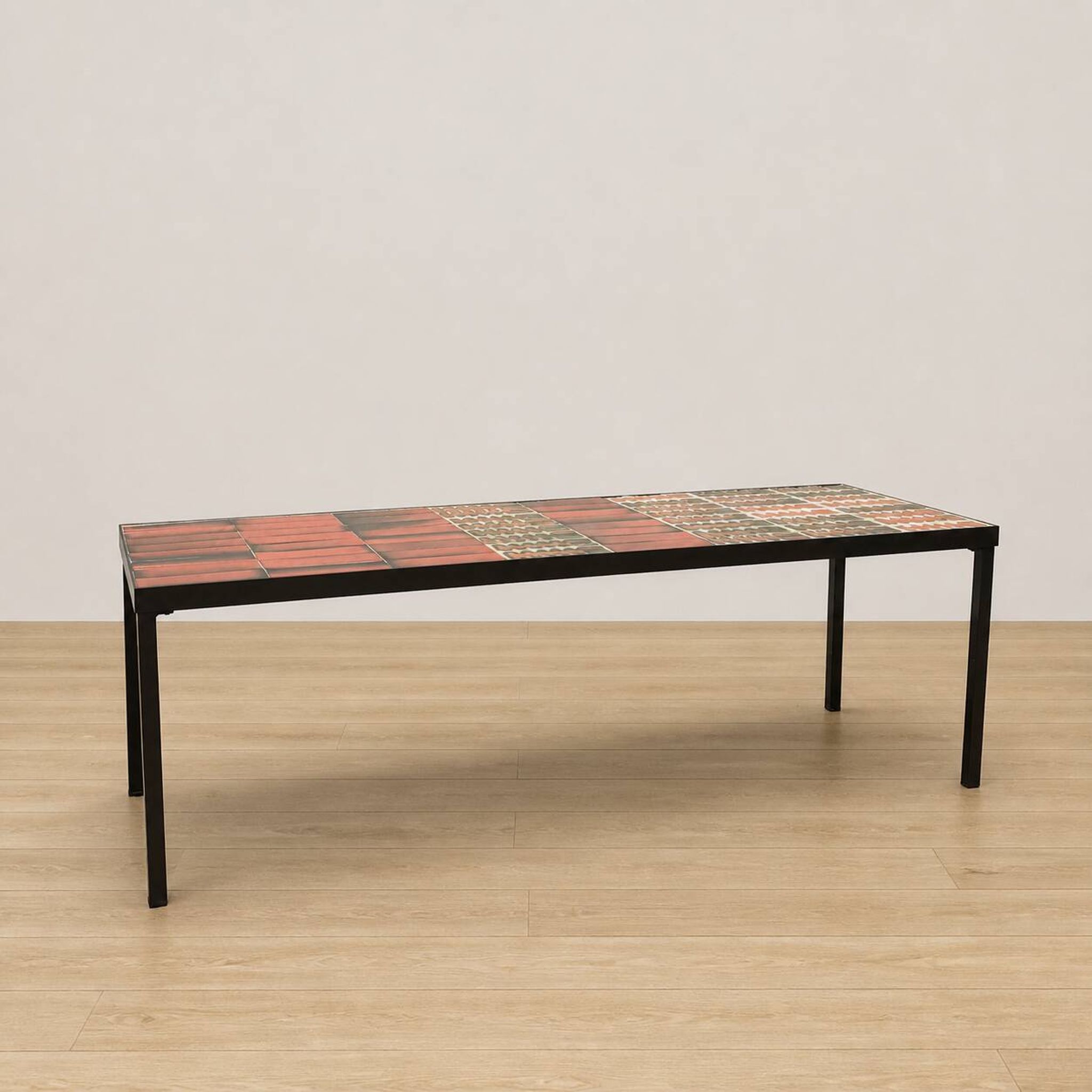 Table basse de Roger Capron, années 60