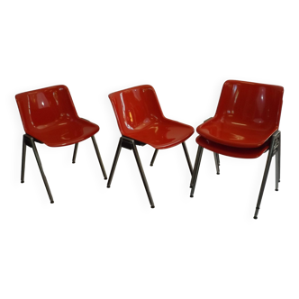 4 Tecno Modus chairs