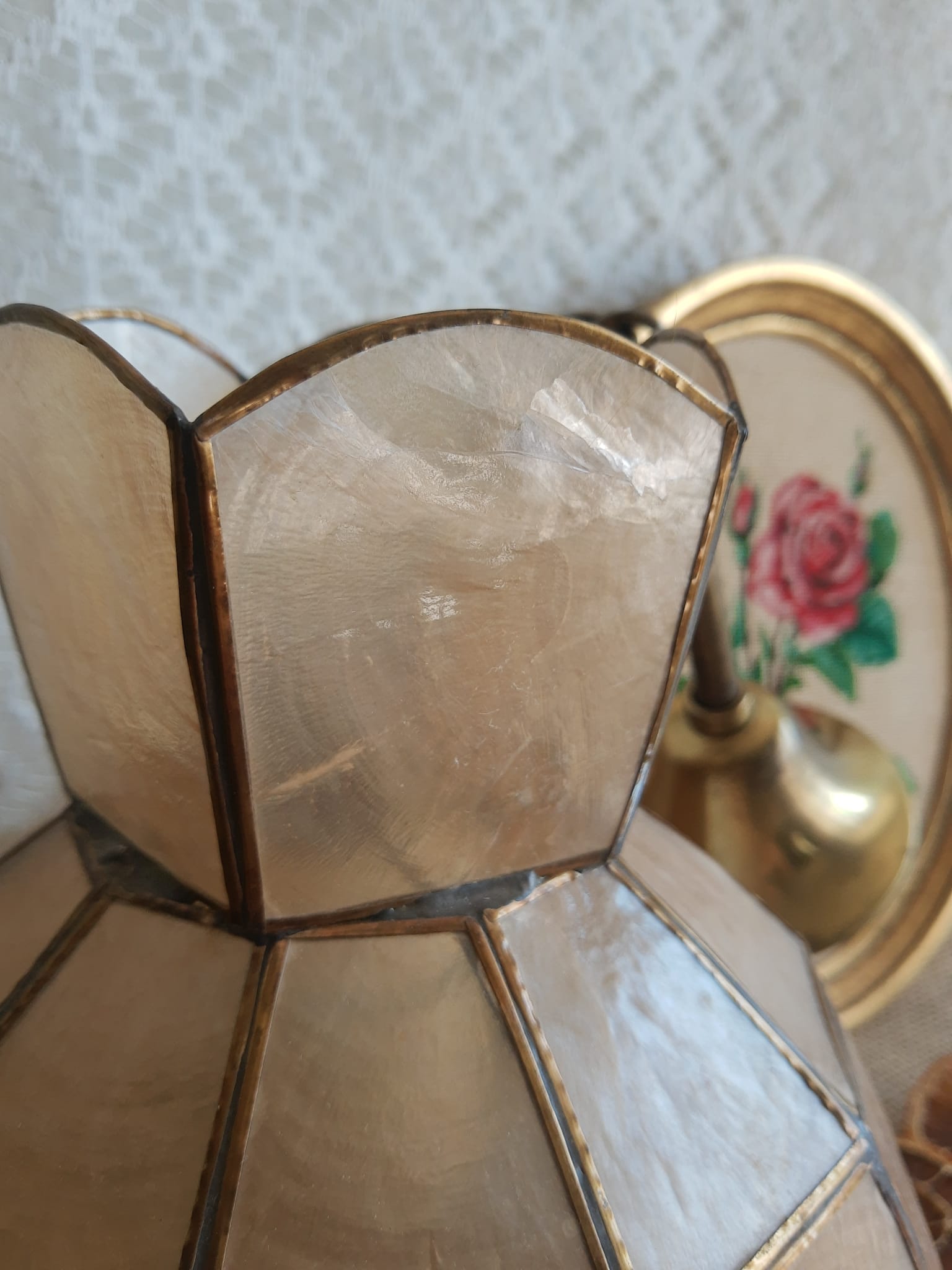 Suspension in mother-of-pearl and vintage brass