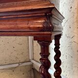 Cabinet in walnut of the nineteenth century