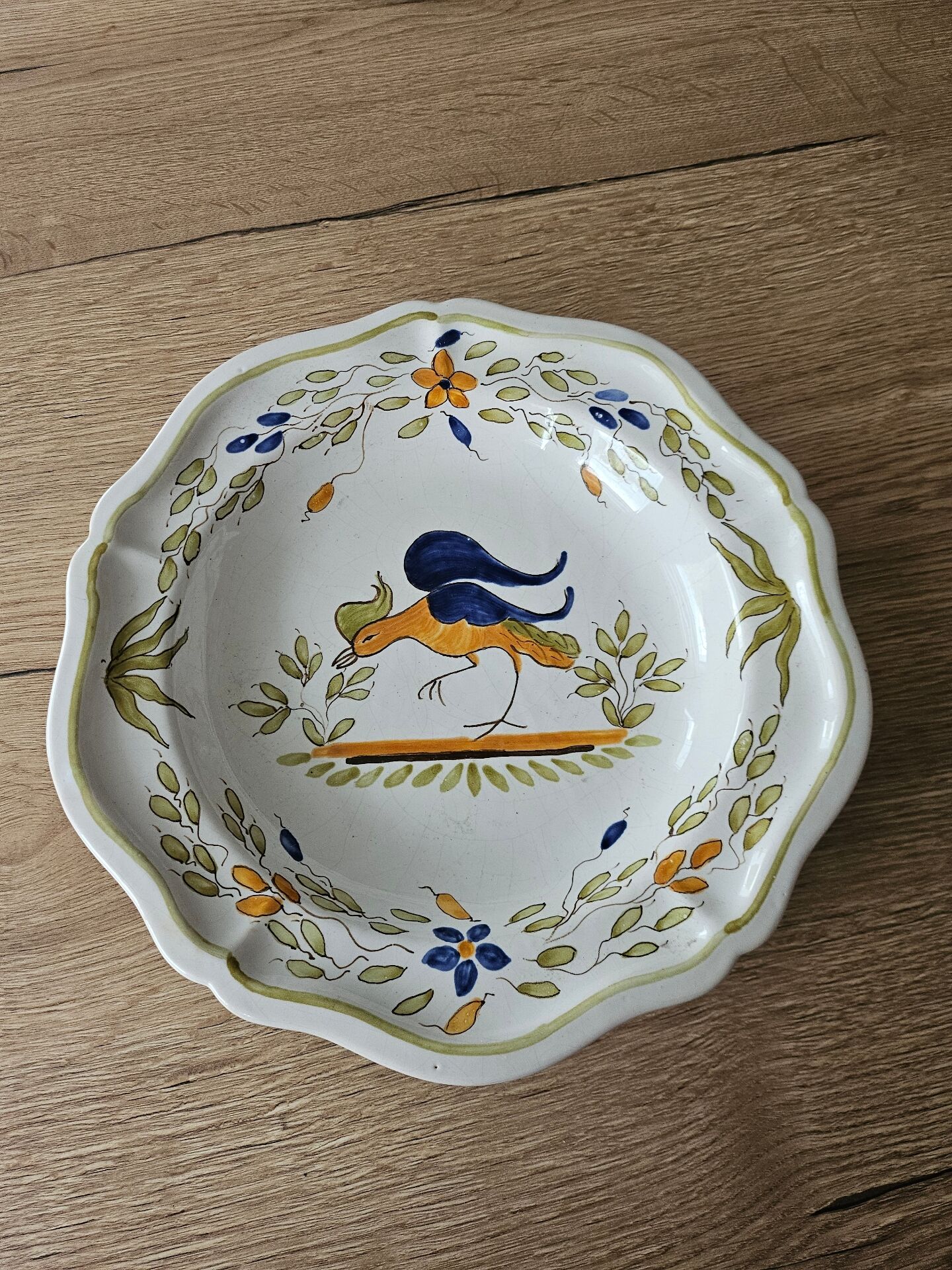 large round serving platter