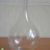 Curved carafe engraved glass