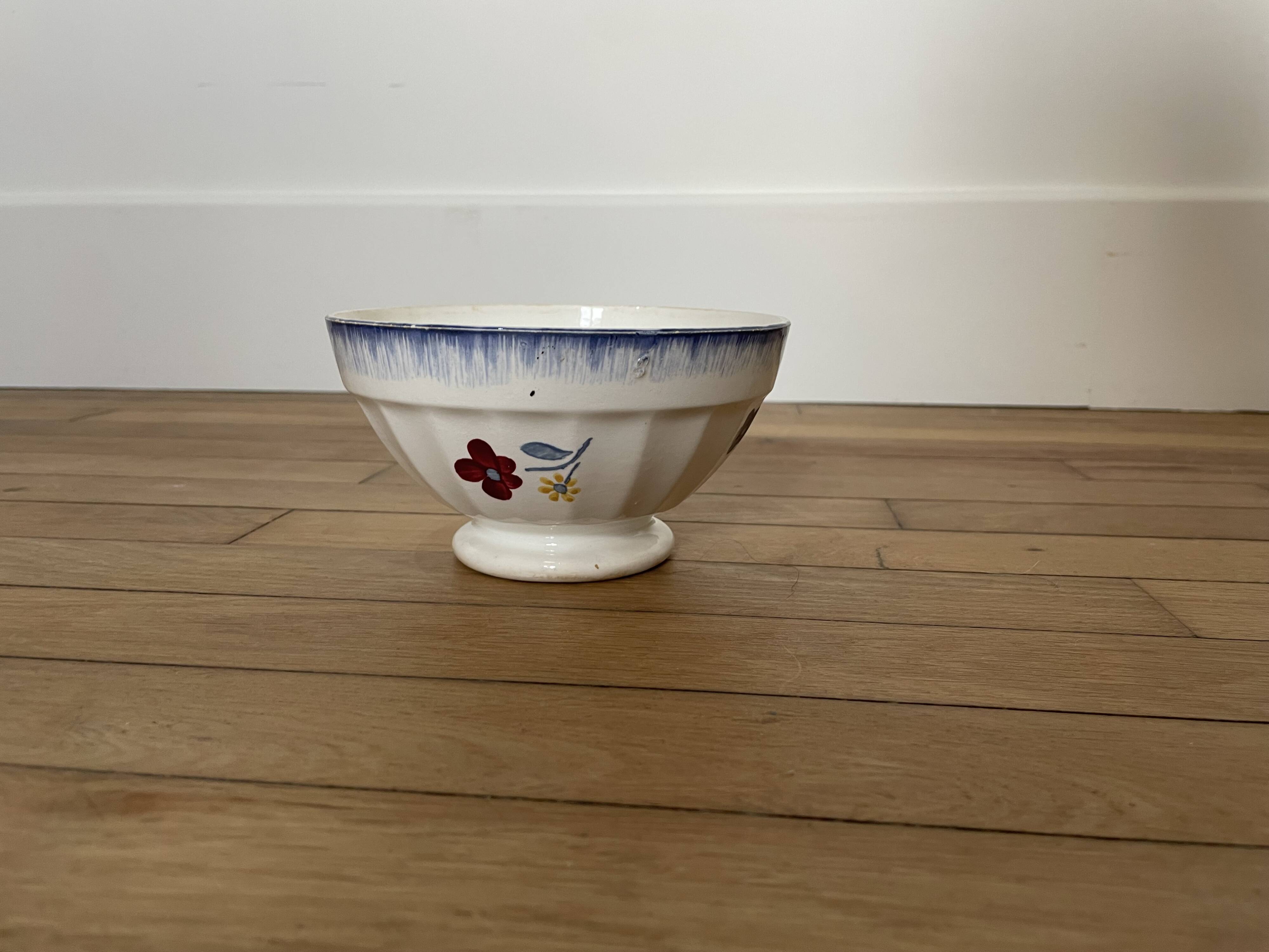 Digoin bowl, Mary Lou model 251003