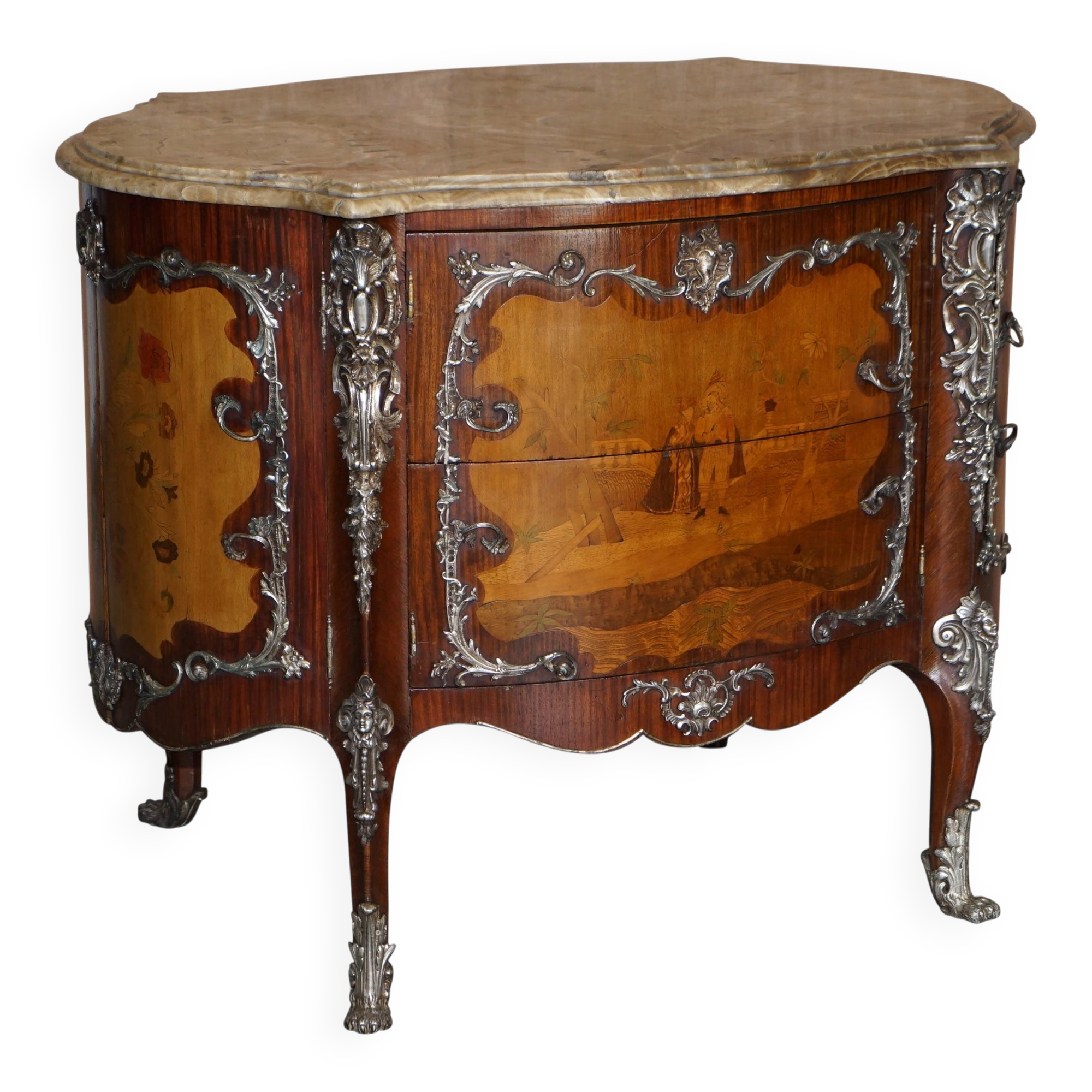 Buffet rare Germain Landrin vers 1750 en marbre et kingwood