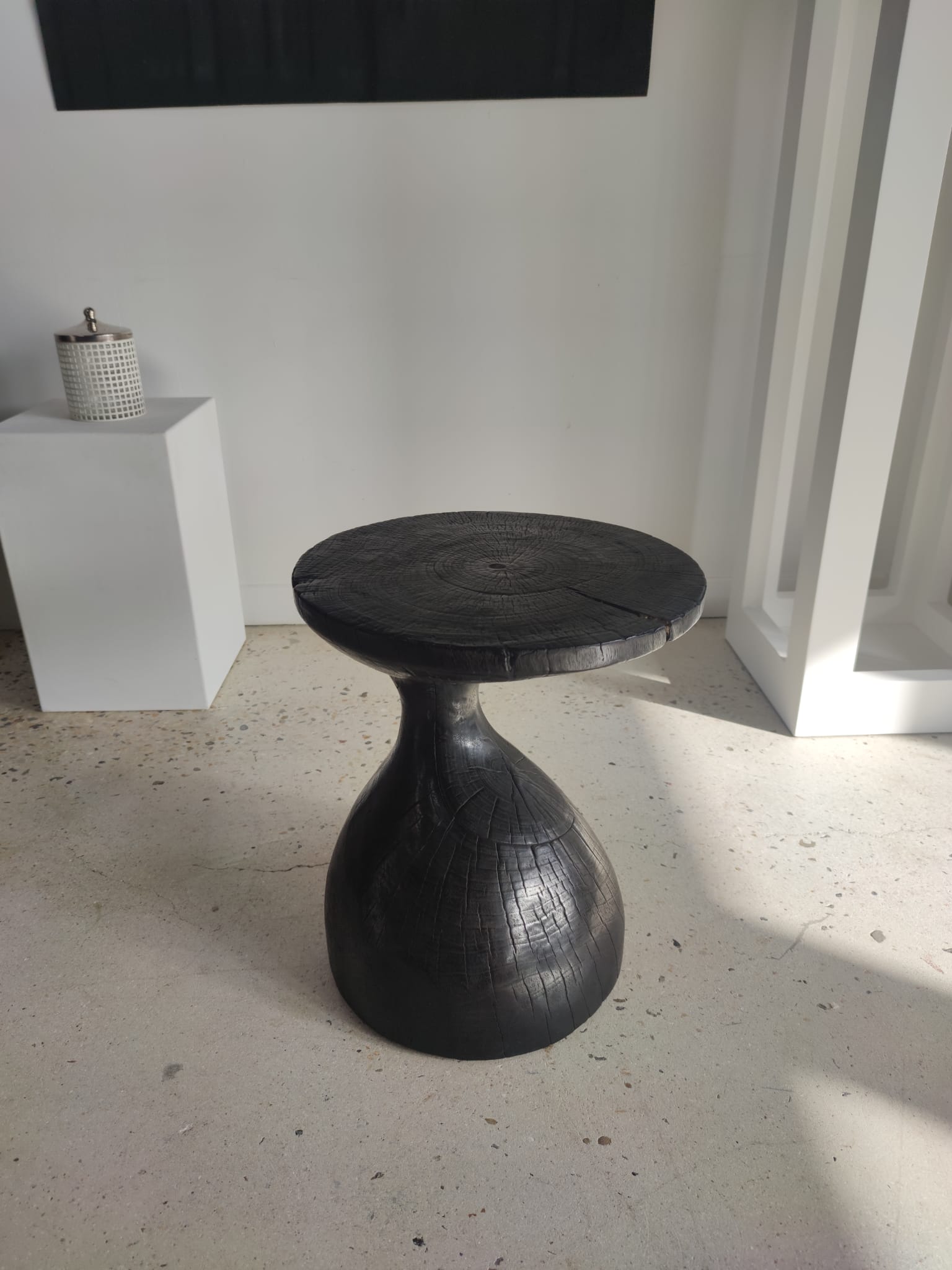 Sofa end in solid wood monoxyl organic shape black color