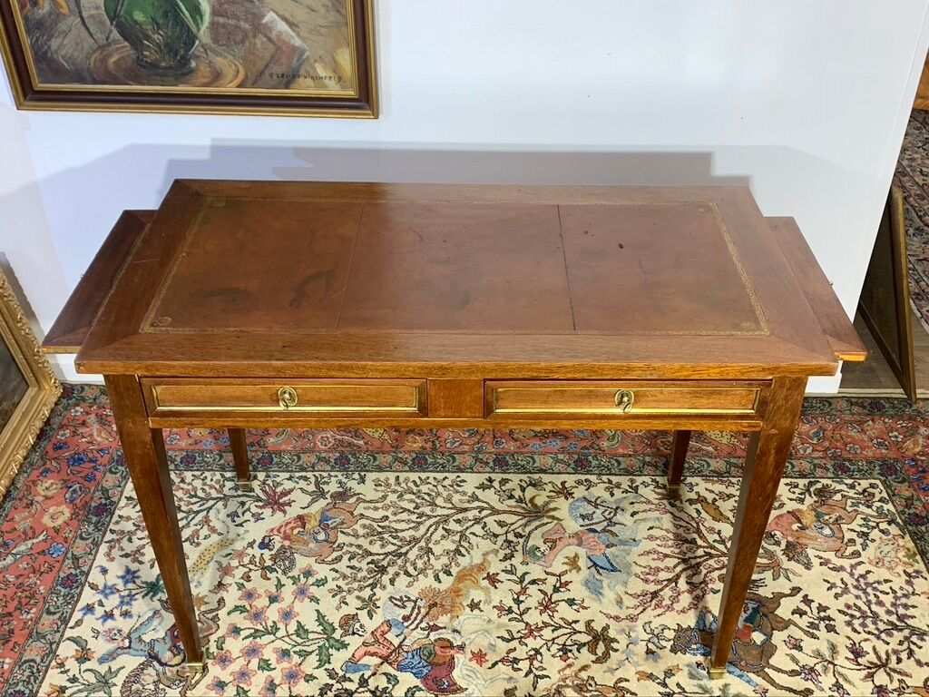 Bureau style louis xvi