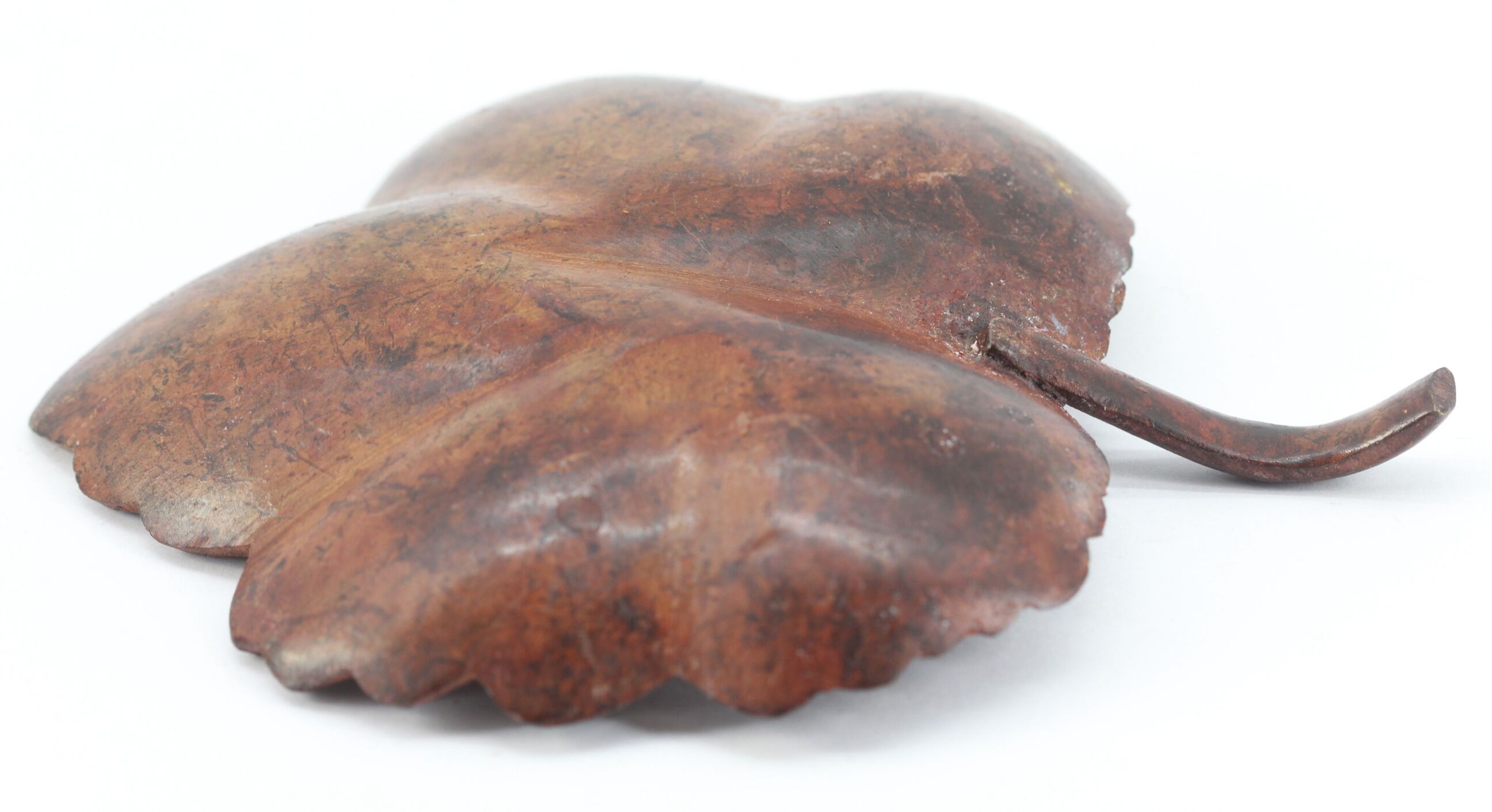 Empty ceramic sheet pocket