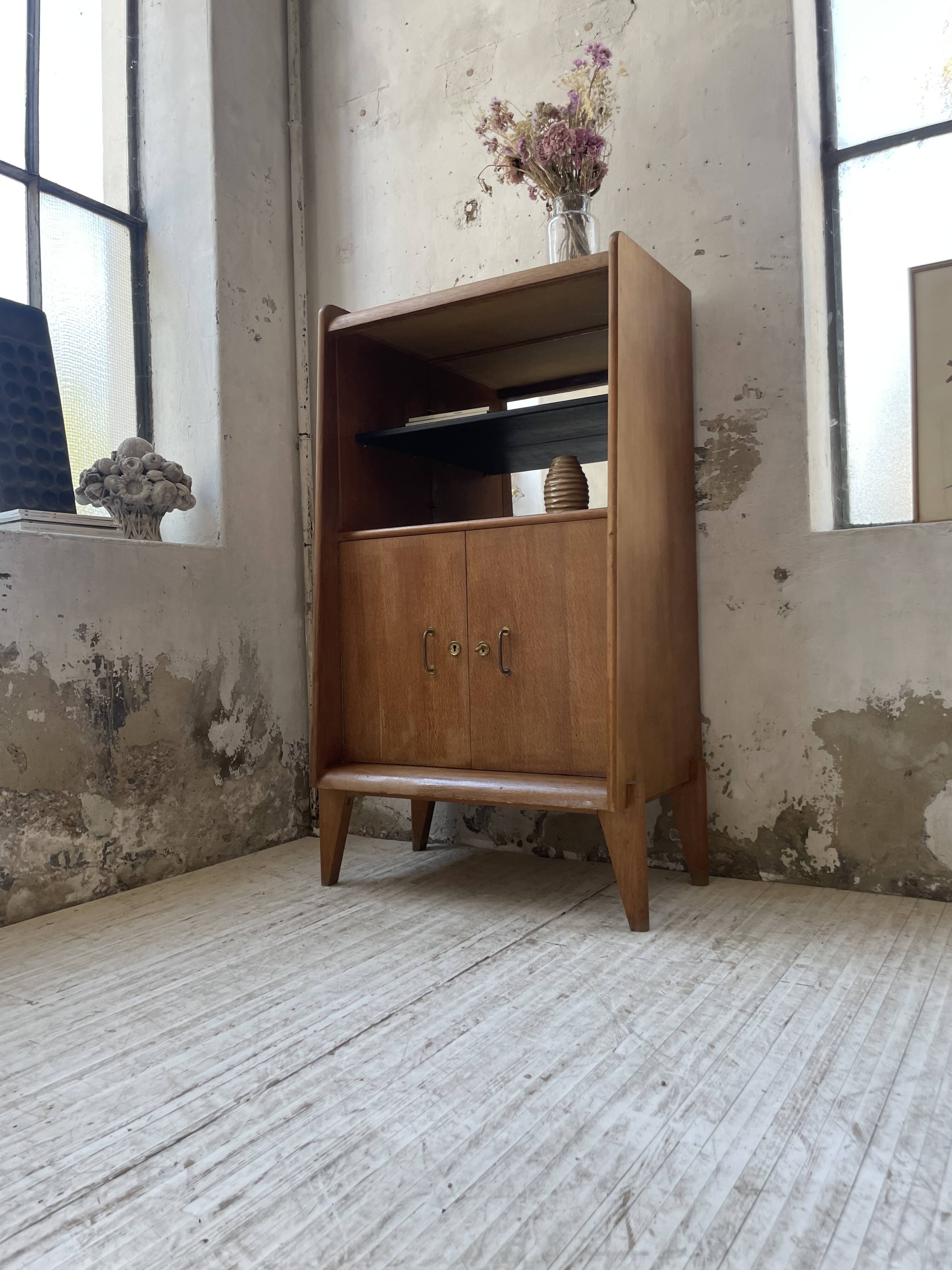 Meuble de rangement secrétaire chêne années 60