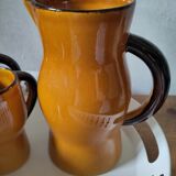 Carafe and 8 cups/cups