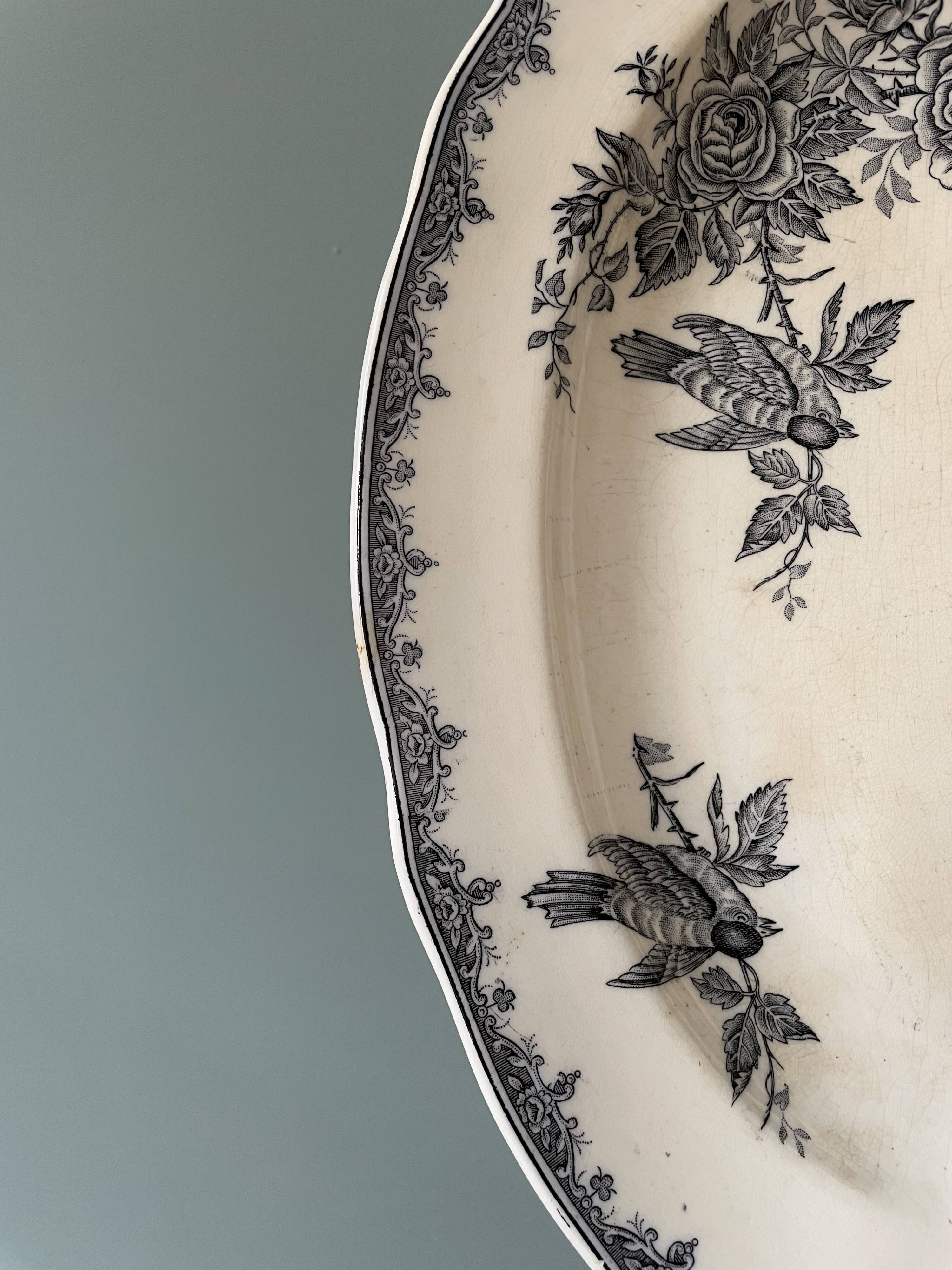 Lot de 2 plats Terre De Fer Nimy modèle Pinsons