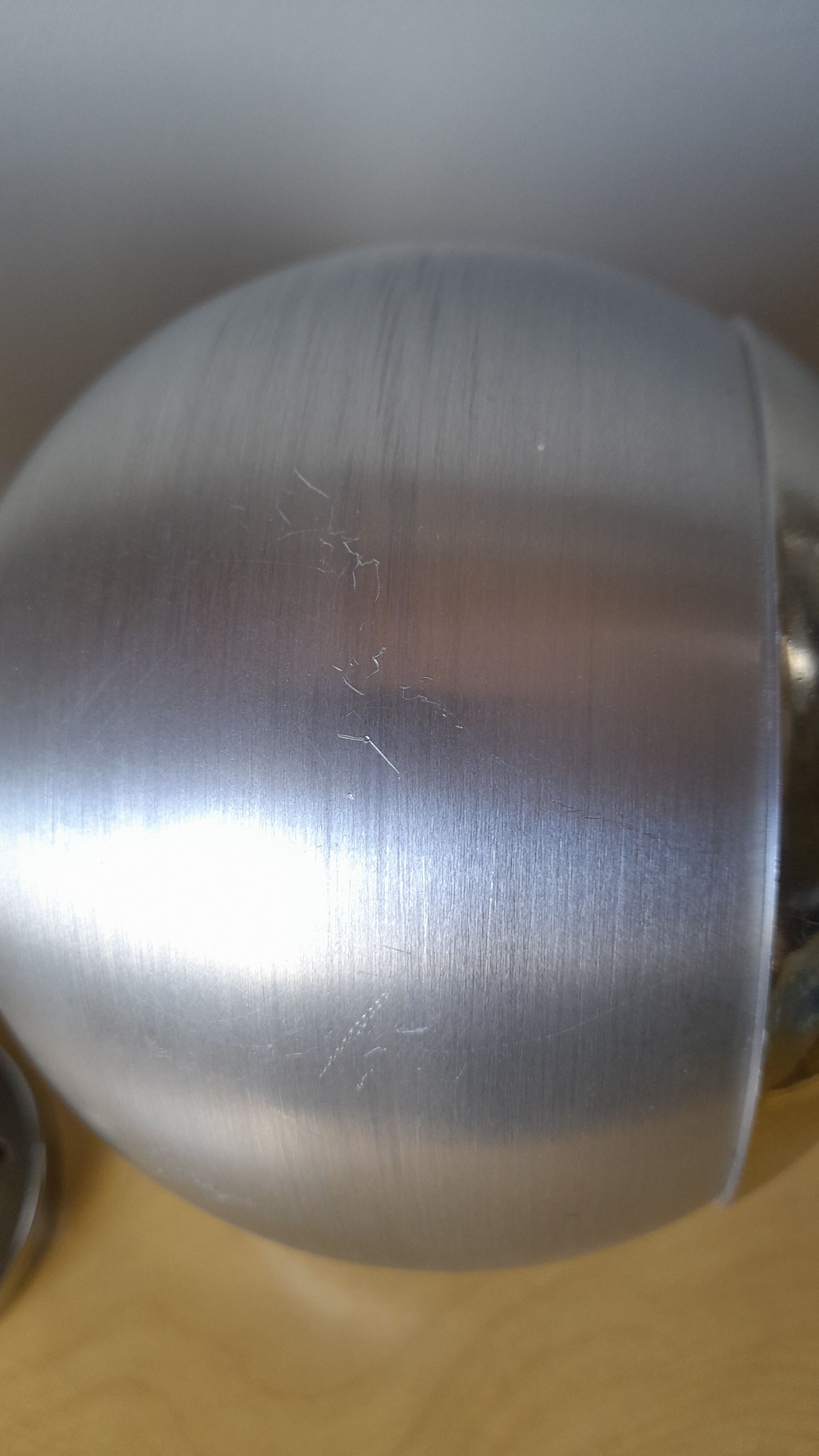 Pair of eyeball spots, Alumininor