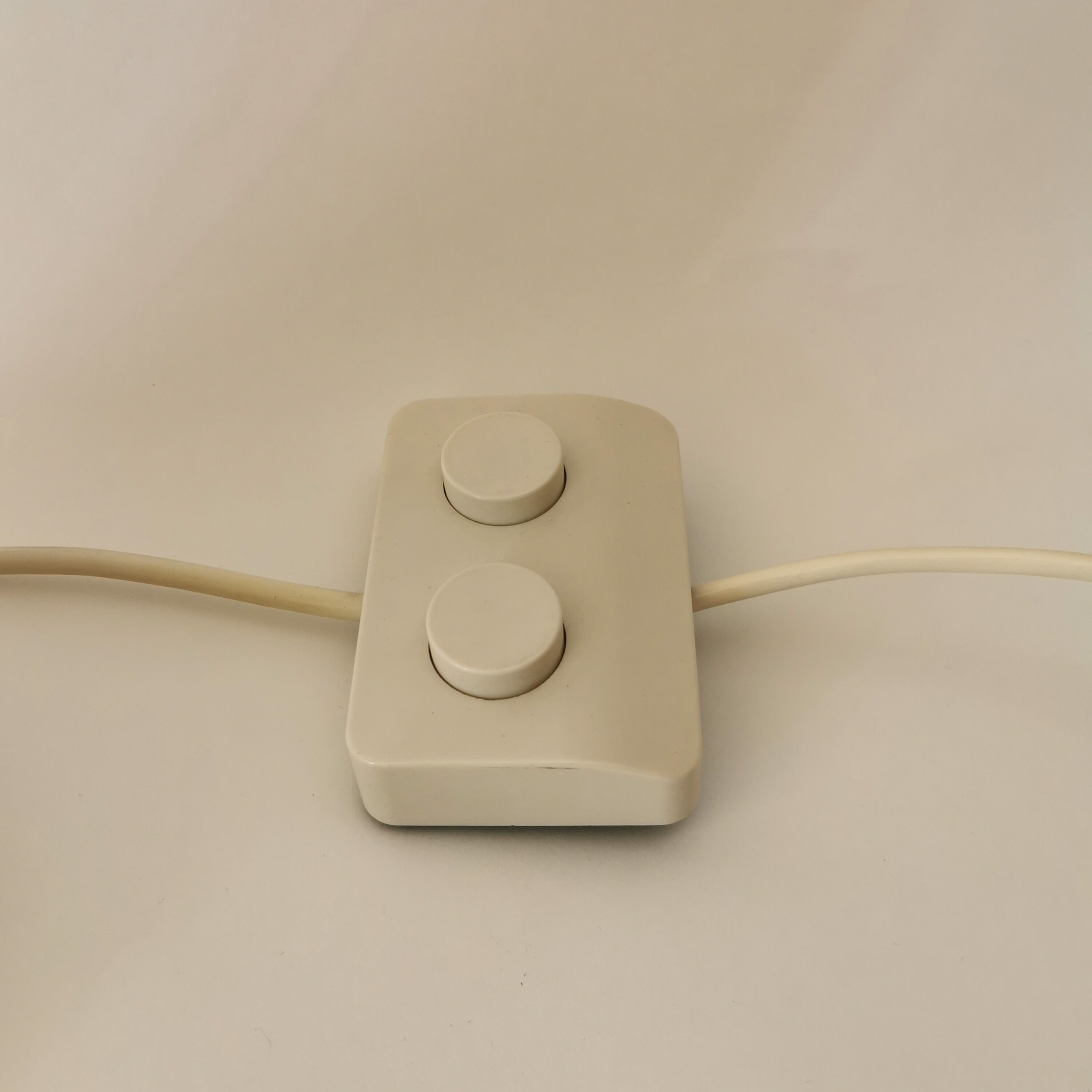 Pair of travertine lamps with three lights, Italy, 1970