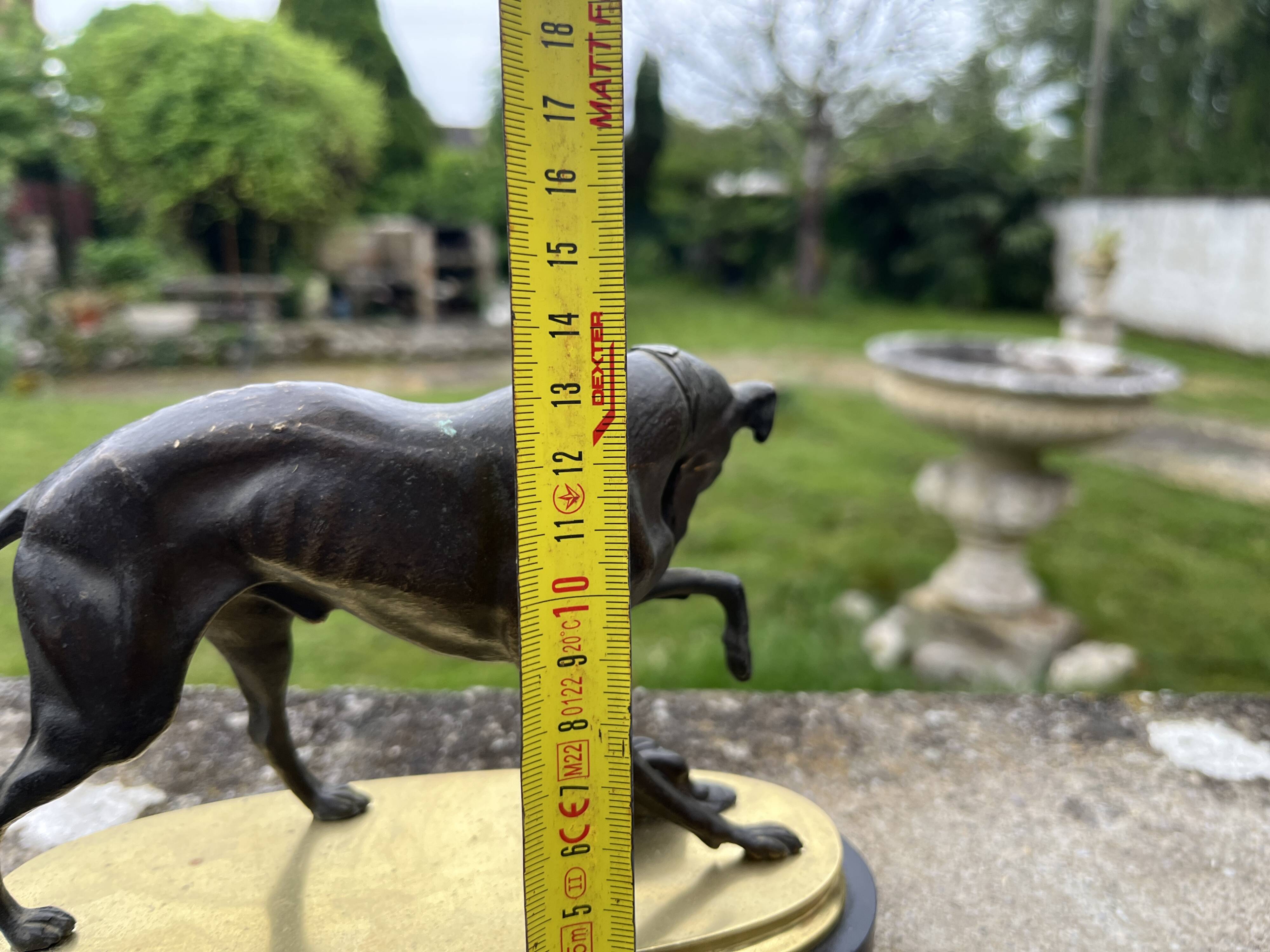 Bronze hunting dog and its prey – black marble base brass – s