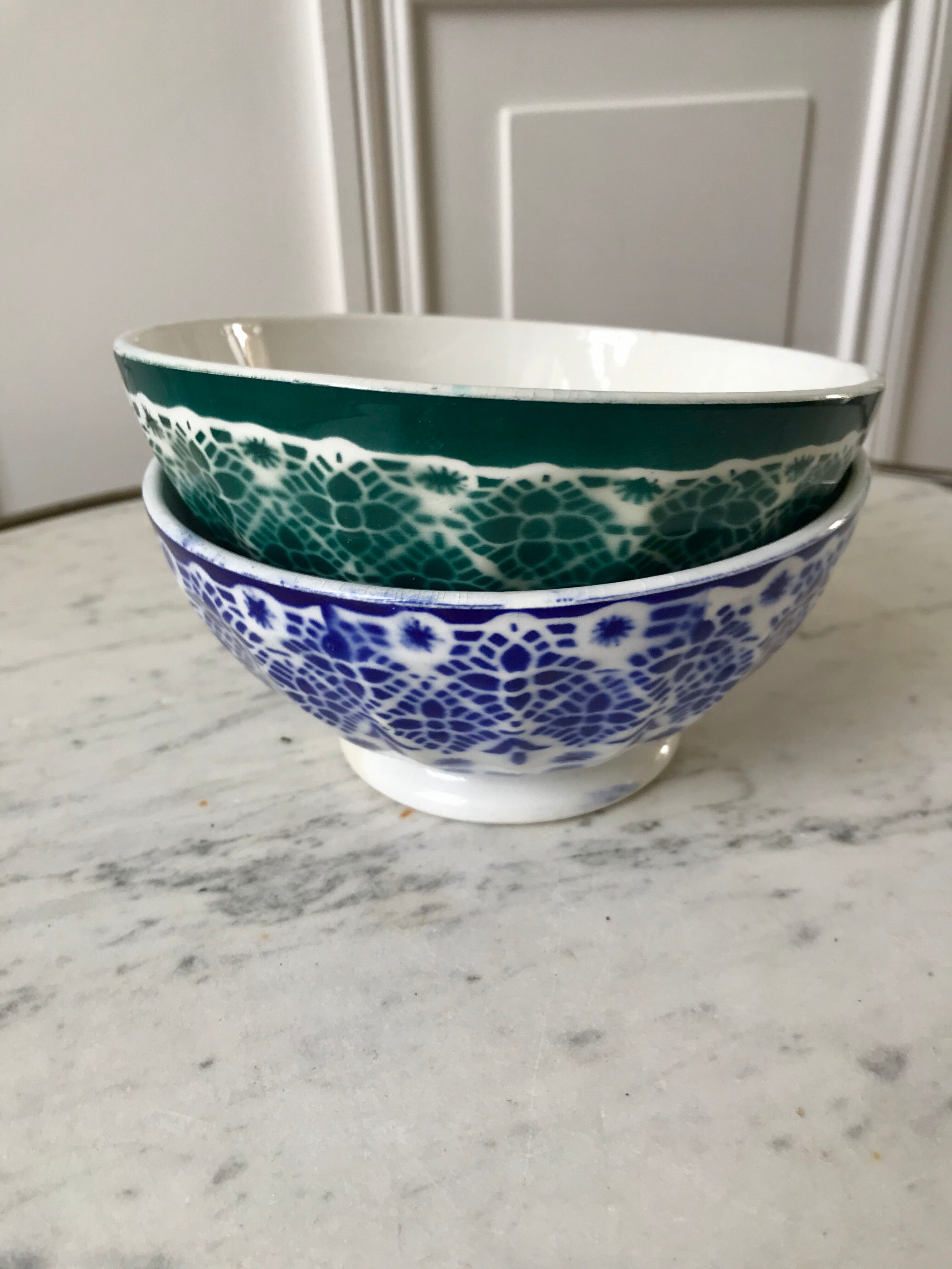 Bols en Terre de Fer bleu et vert fin XIXème