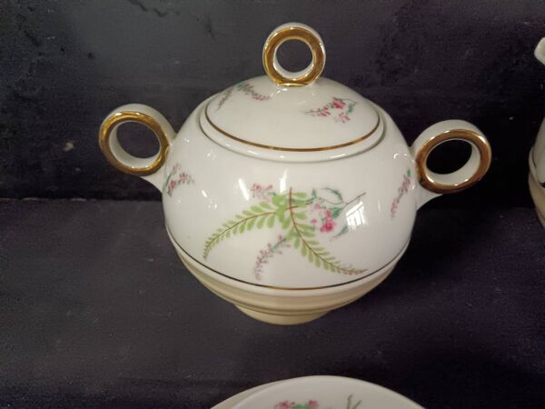 Service à café porcelaine deLimoges, manufacture Charles Ahrenfeldt