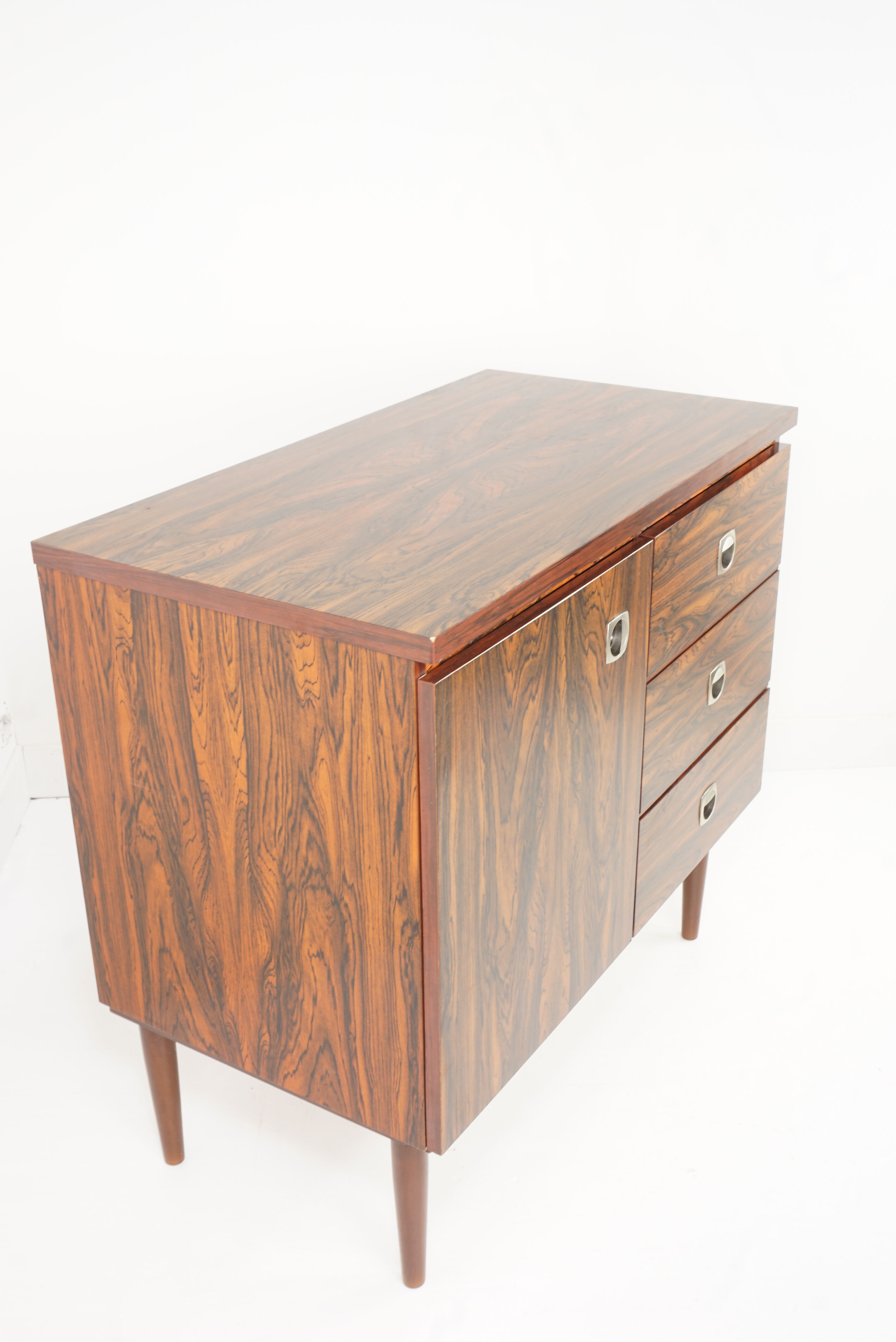 rosewood storage furniture 50s/60