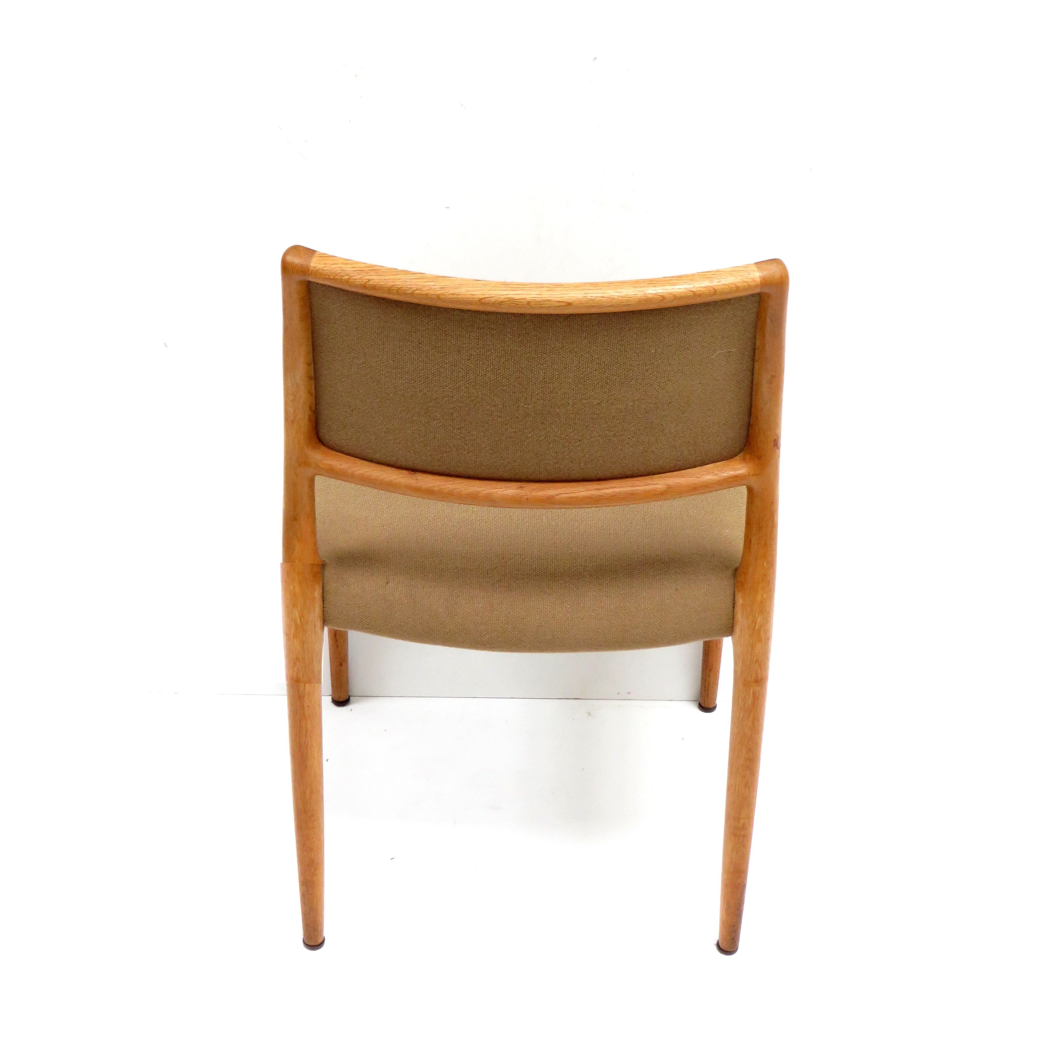 Set of 4 vintage dining chairs by Niels Moller Model 80