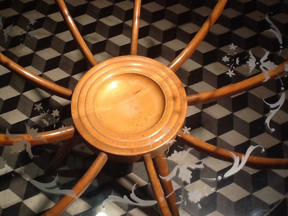 Elegant table "spider" vintage