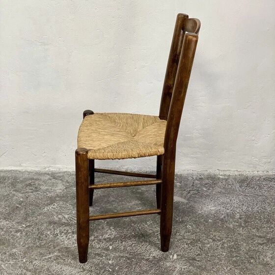 Vintage chair in solid wood and straw