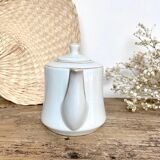 Petite théière en porcelaine vintage